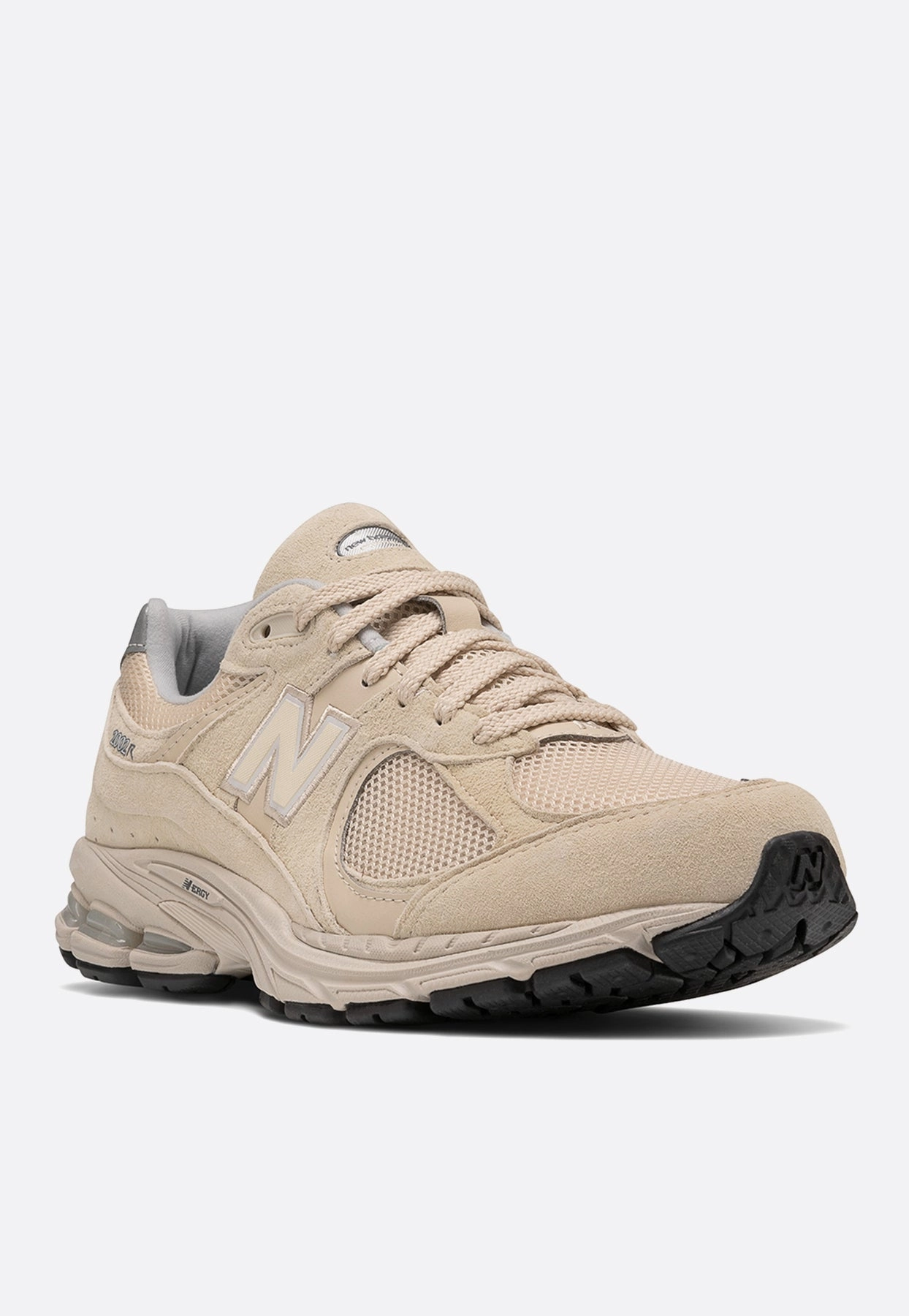 New Balance Garoe Mid 2002R Low-Top Sneakers in Bone with Light Aluminum