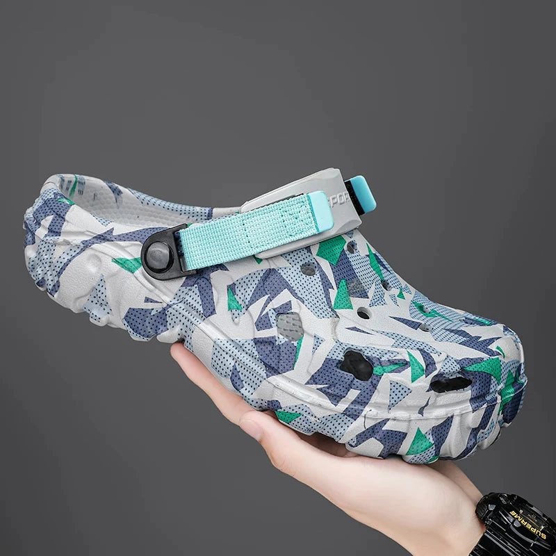 2024 Factory Cheap EVA Men's Clogs Shoes Lightweight Wholesale Plastic Clog Men Beach Working Sandals With Men Clogs Mules Slippers Oakleaf