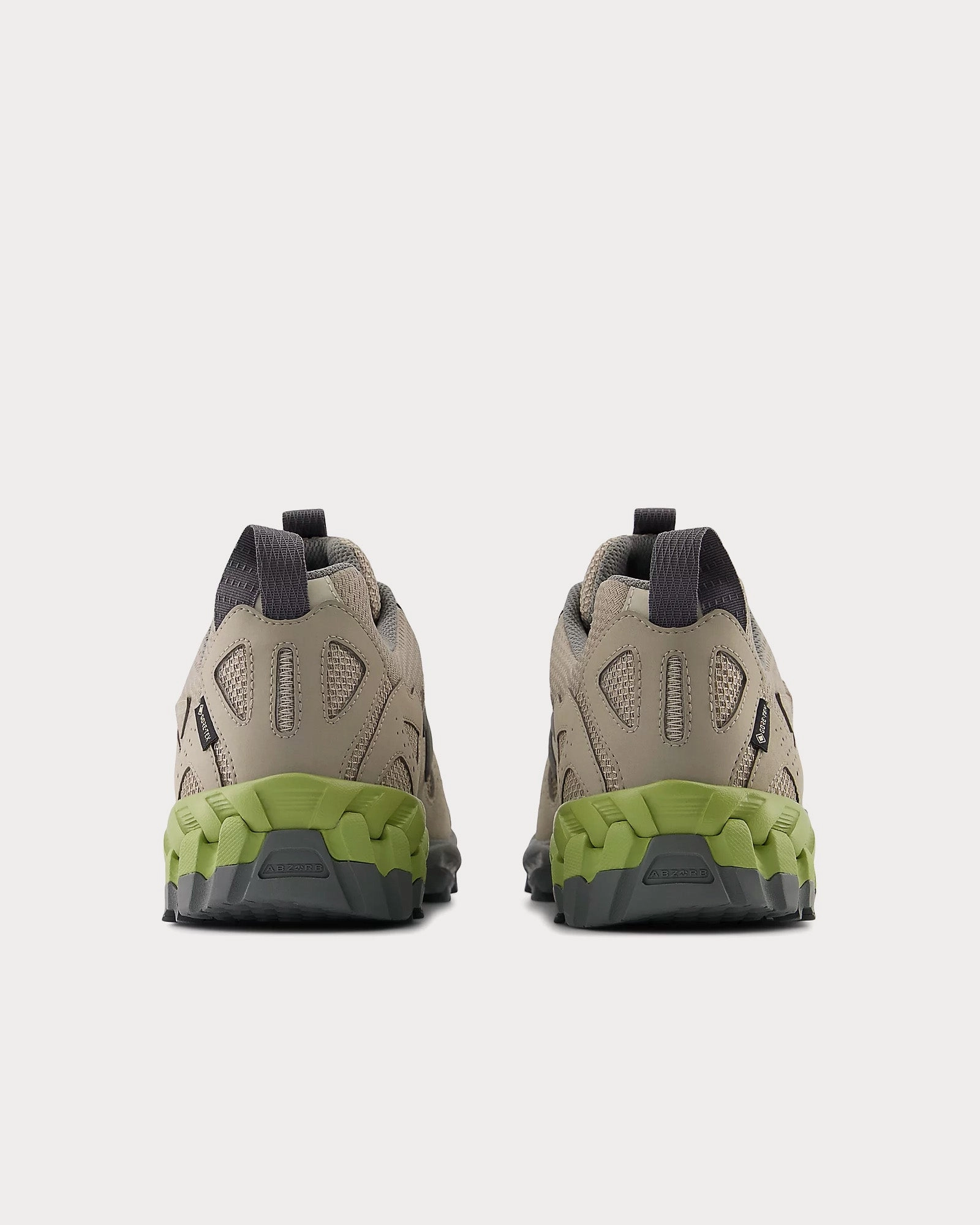 Big Kids' New Balance 9060 610Xv1 Light Mushroom / Timberwolf / Everglade Green Low Top Sneakers