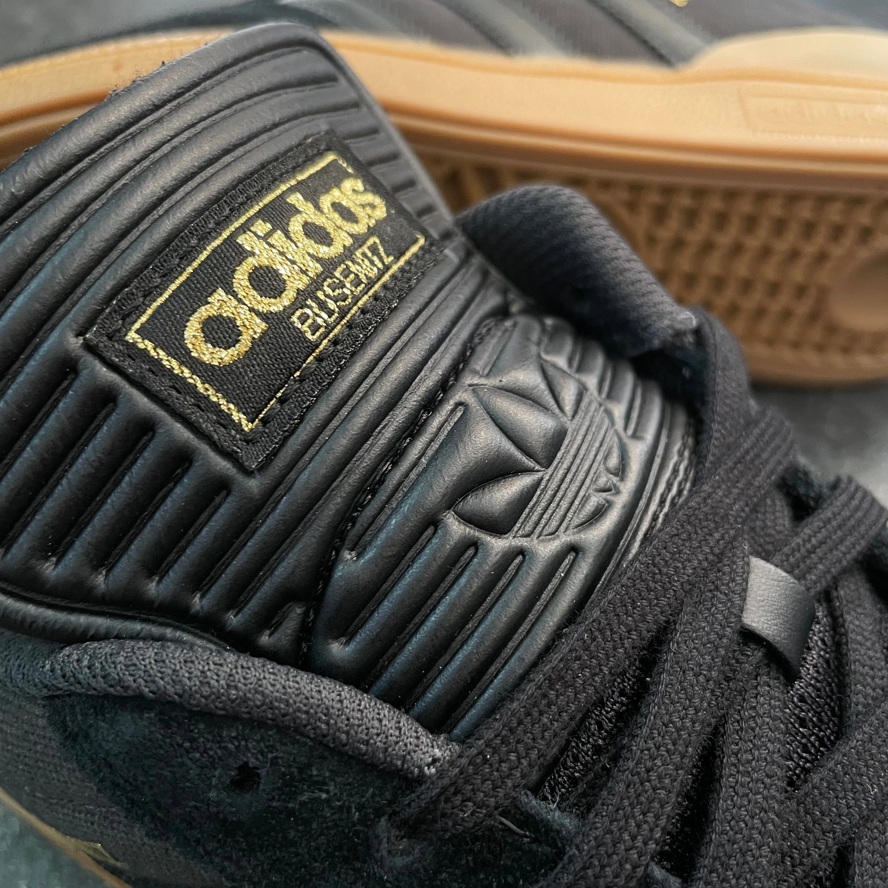 Adidas Ultraboost Dna Shoes Adidas Busenitz Black/Carbon/Gold Gum