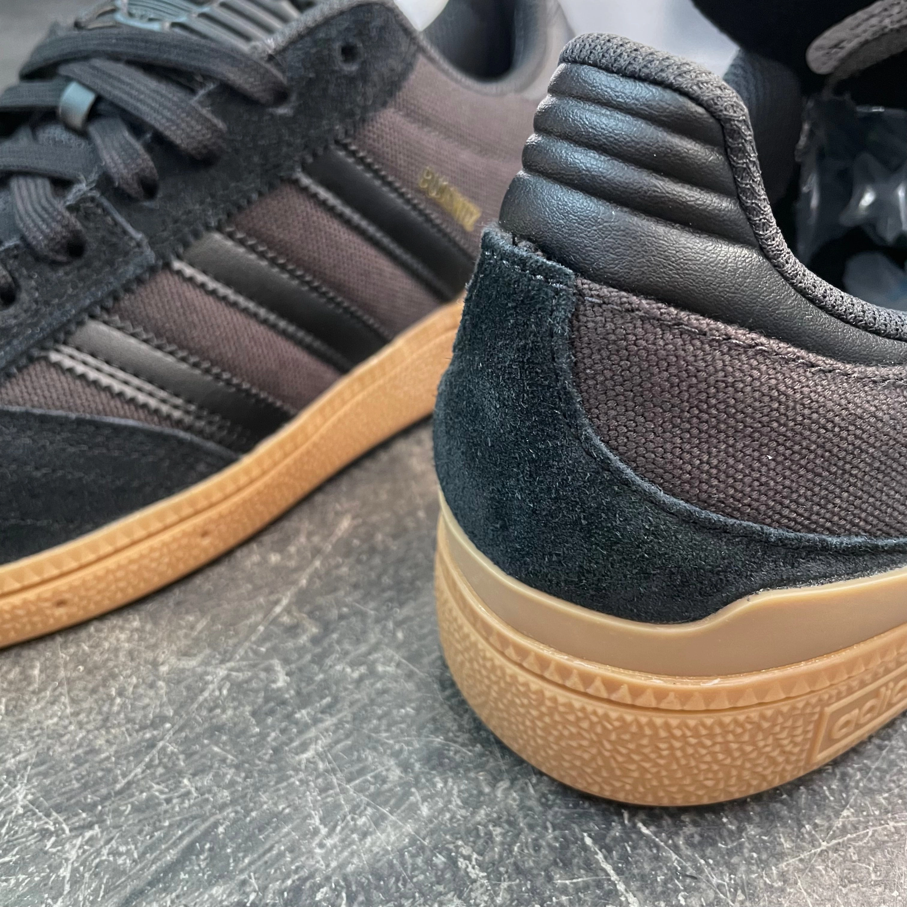 Adidas Busenitz Black/Carbon/Gold Gum Adidas Cloudfoam Pure 2.0 Running Shoes