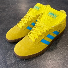 Adidas Busenitz Bright Yellow/Sky Rush Adidas Codechaos 22 Spikeless Golf Shoes