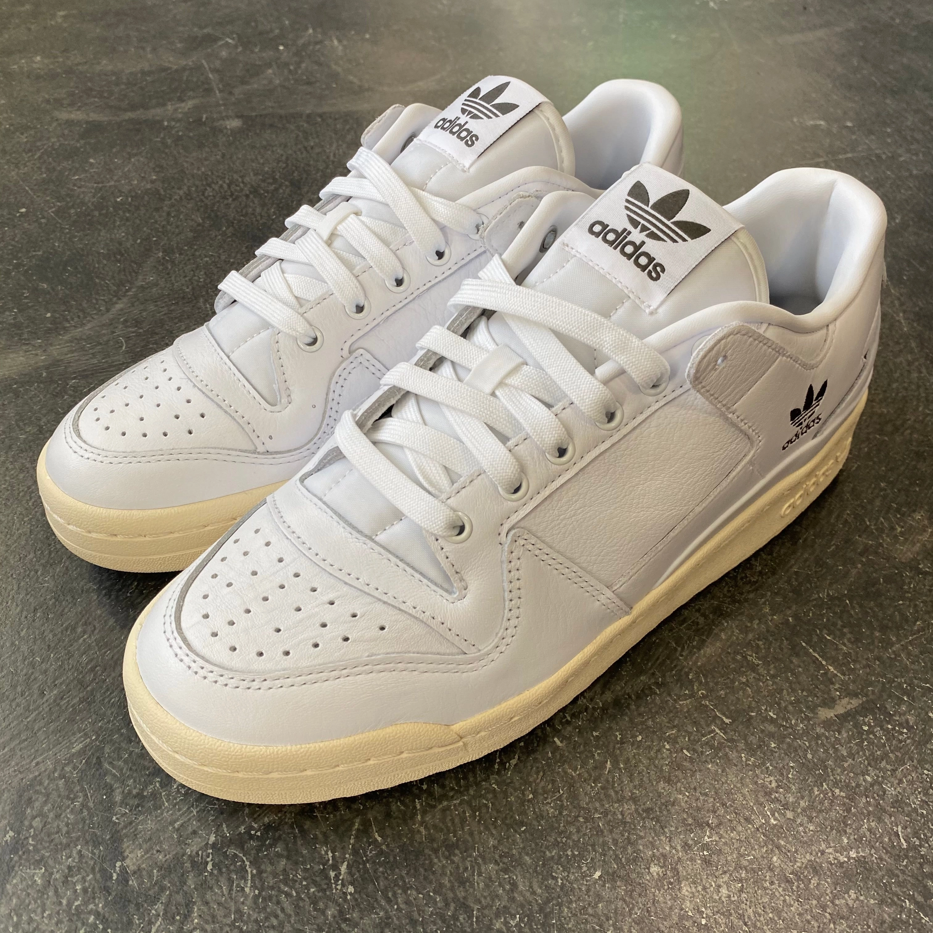 Adidas Forum 84 Low ADV White/White/Olive SALE Arsenal Adidas Terrace Icons Gazelle Shoes