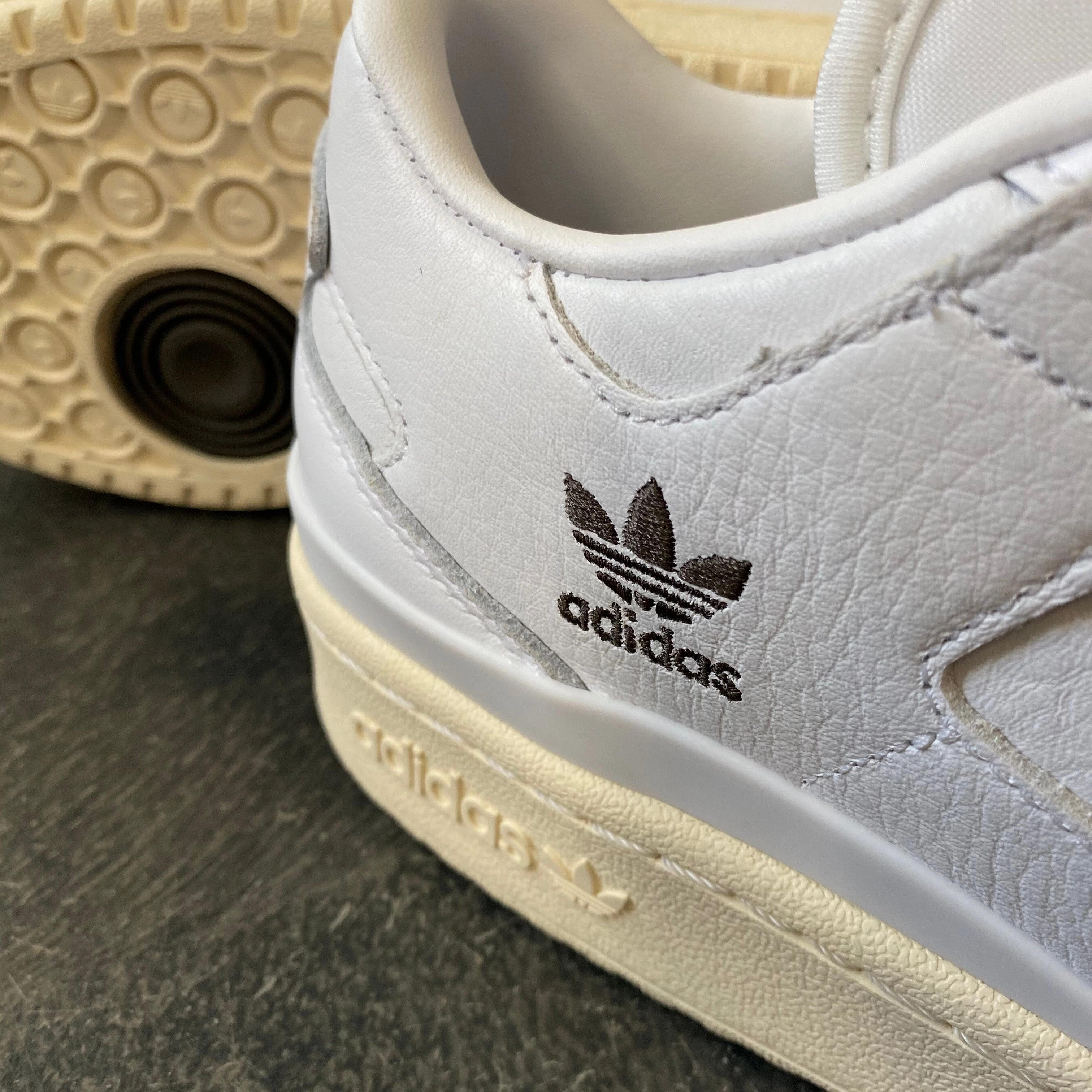 Adidas Continental Shoe Adidas Forum 84 Low ADV White/White/Olive SALE