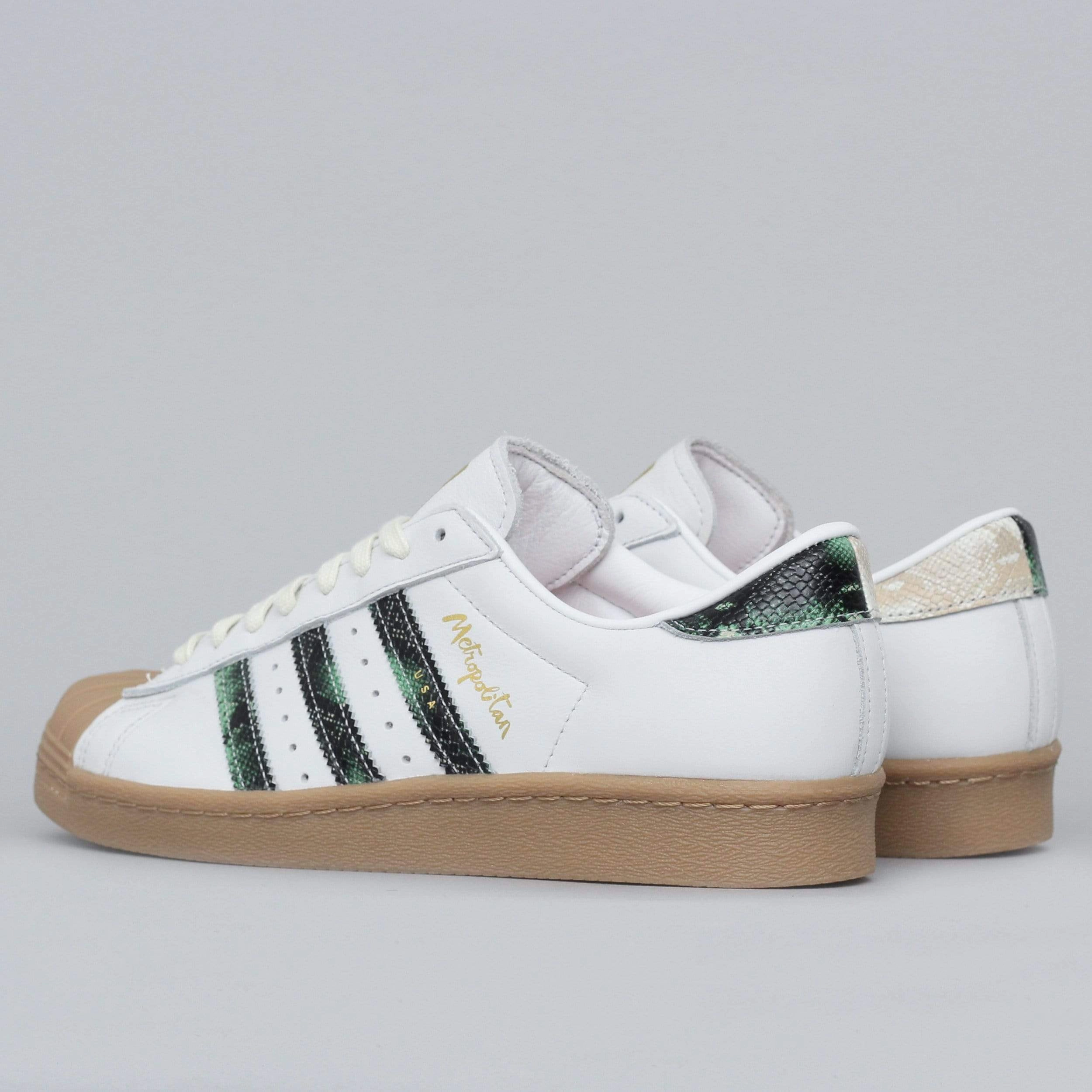 adidas Superstar 80s x Metropolitan Shoes Crystal White / Collegiate Green / Gum Adidas Zx 2k Boost 2.0 Shoes