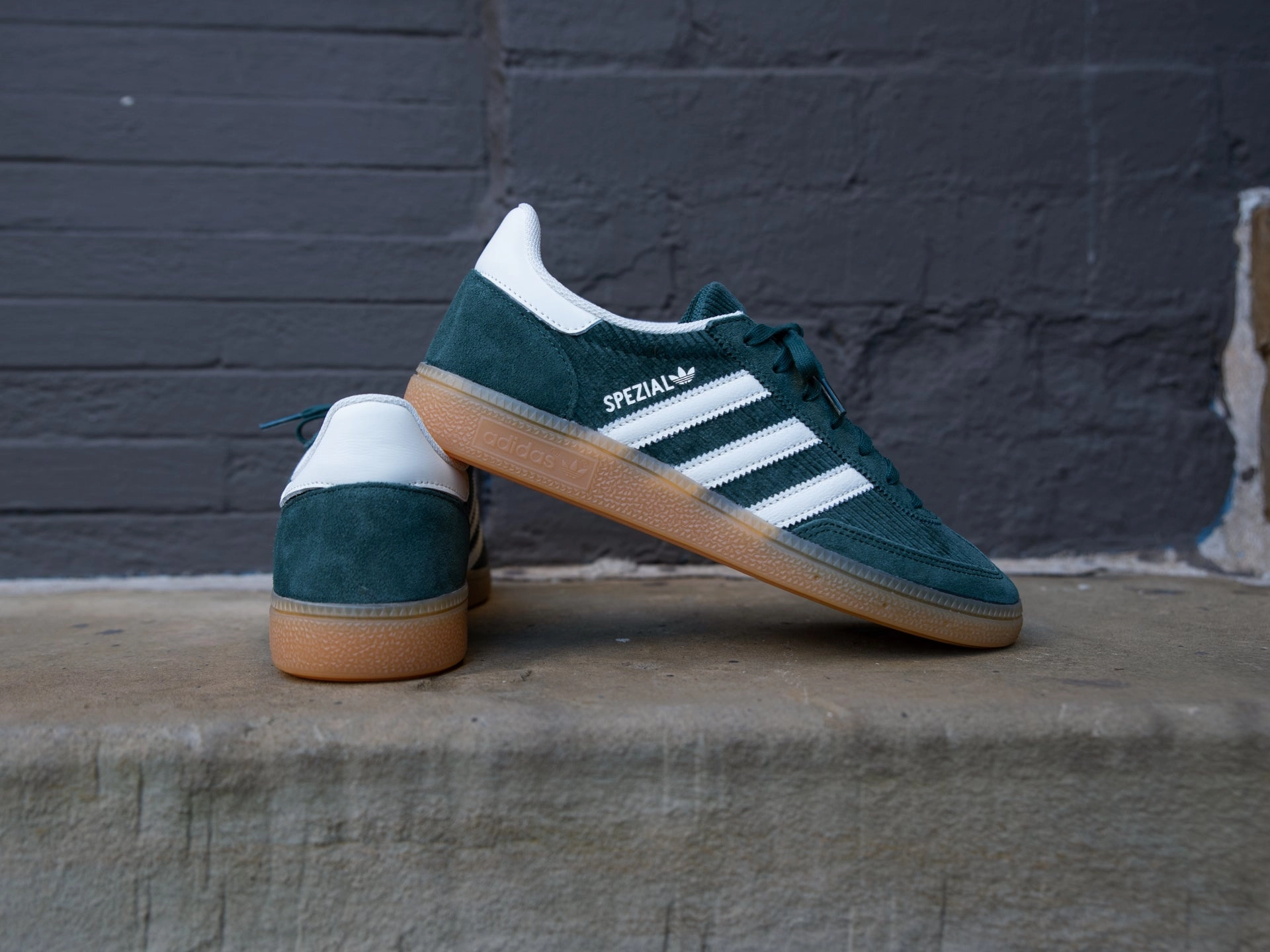 Adidas Tokyo Shoe Adidas Women's Handball Spezial 'Mineral Green'