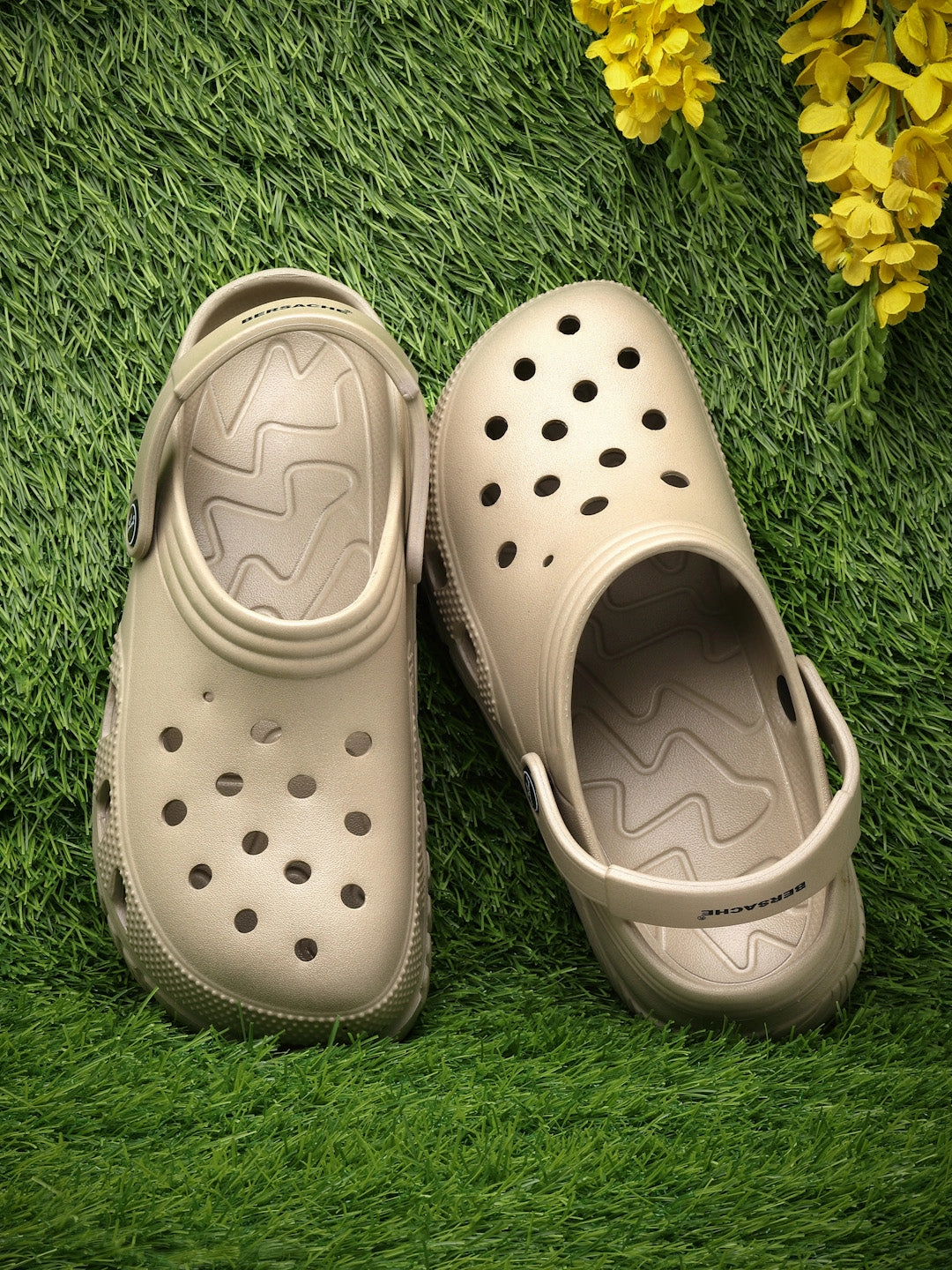 Dinosaur Foot Slippers Bersache Extra Soft Classic Casual with  Regular wear with Ultra Soft & Flexibility Technology Clog's  for Men's & Boy's (6091-Beige)