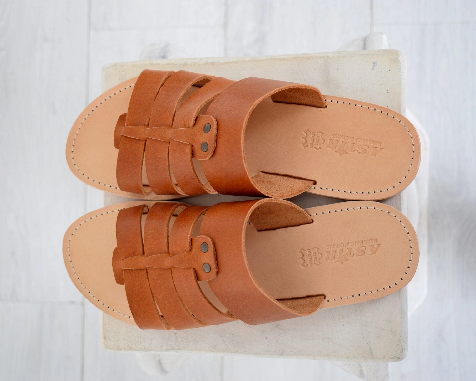 Men's Handmade leather sandals, High Quality Genuine Leather. Filas Sandals