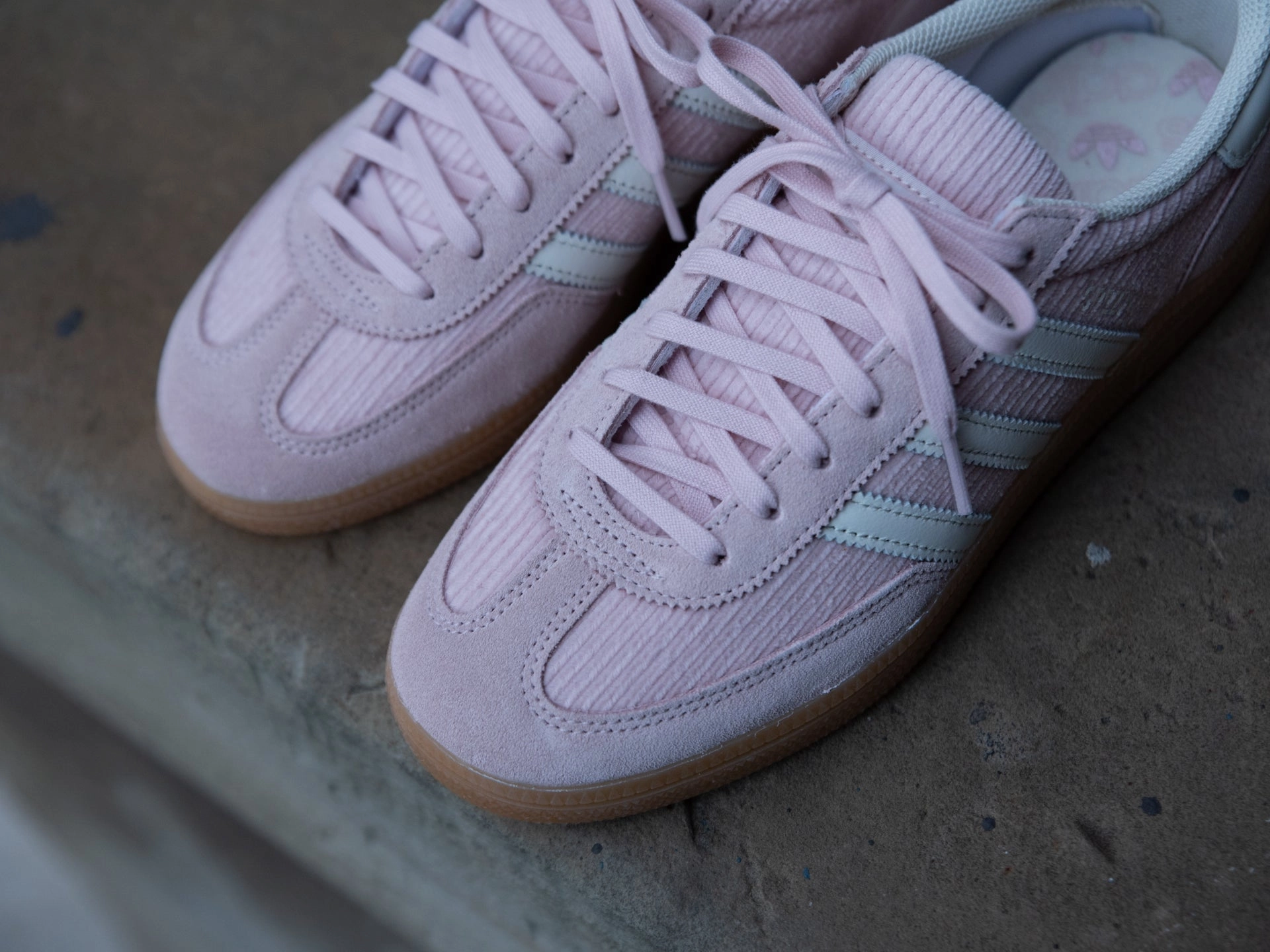 Adidas Women's Handball Spezial 'Sandy Pink' Adidas Sparkling Shoes