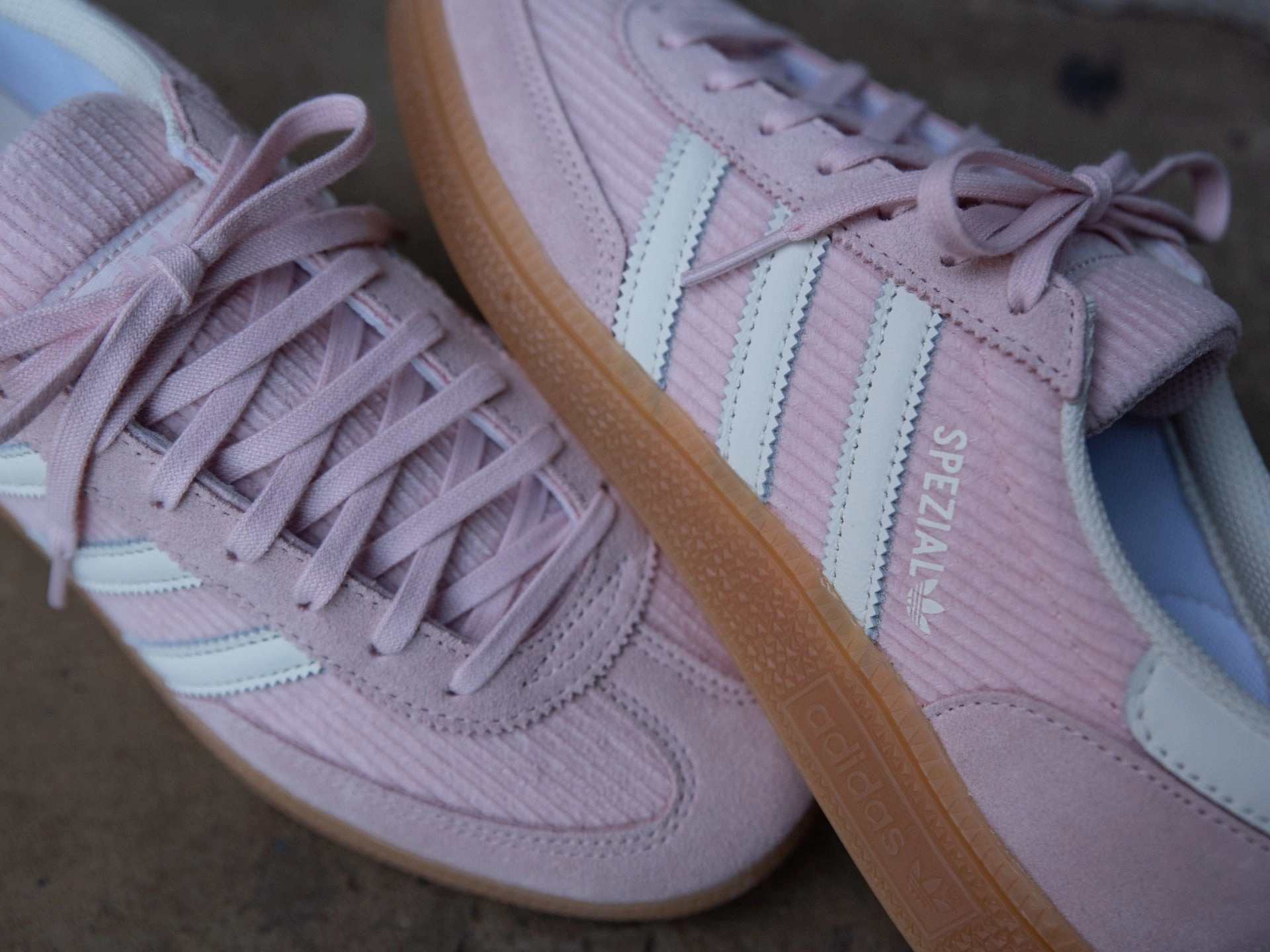 Adidas Women's Handball Spezial 'Sandy Pink' Adidas Basketball Shoes Damian Lillard