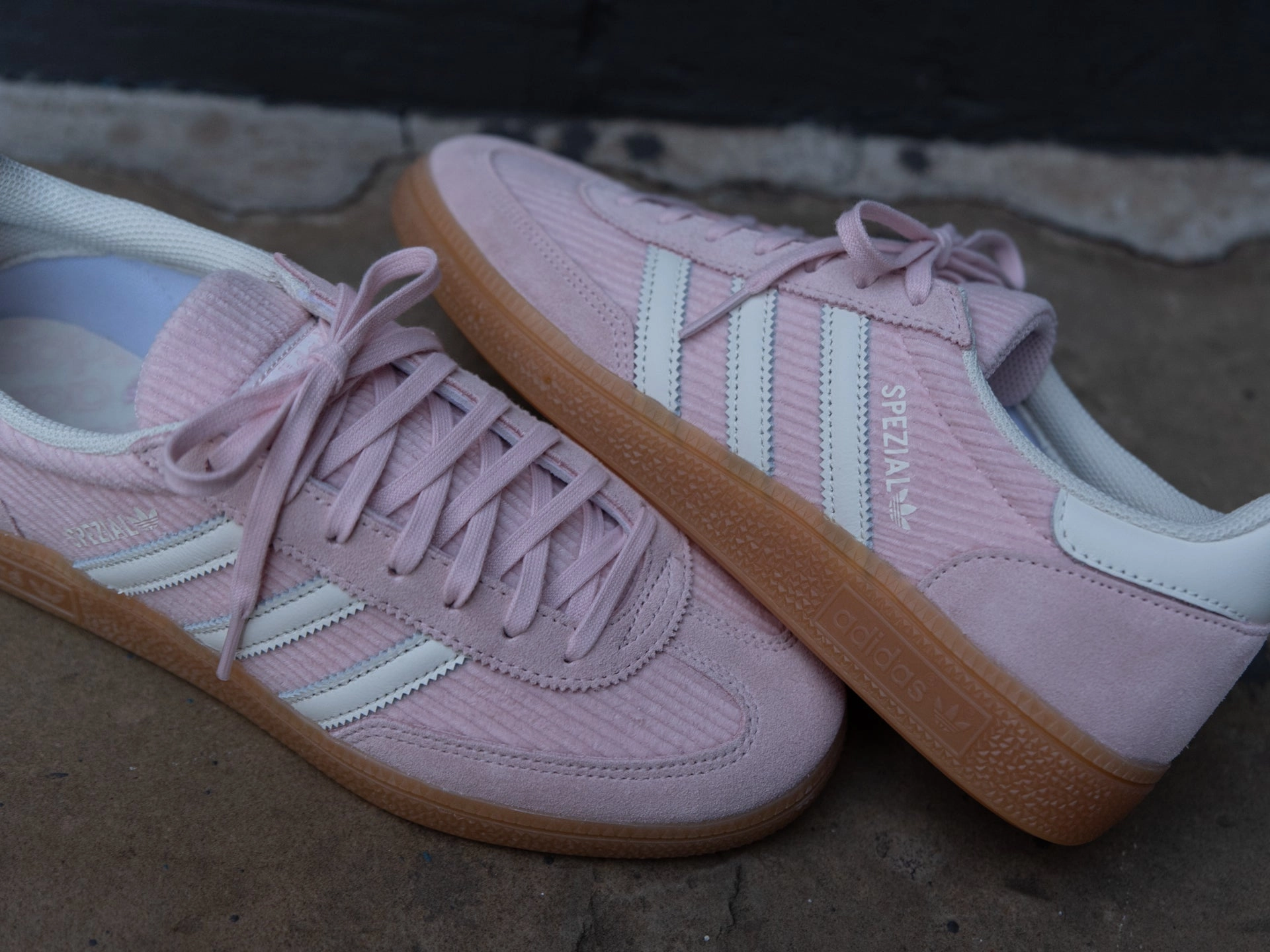 Adidas Women's Handball Spezial 'Sandy Pink' Adidas Cleat Shoes