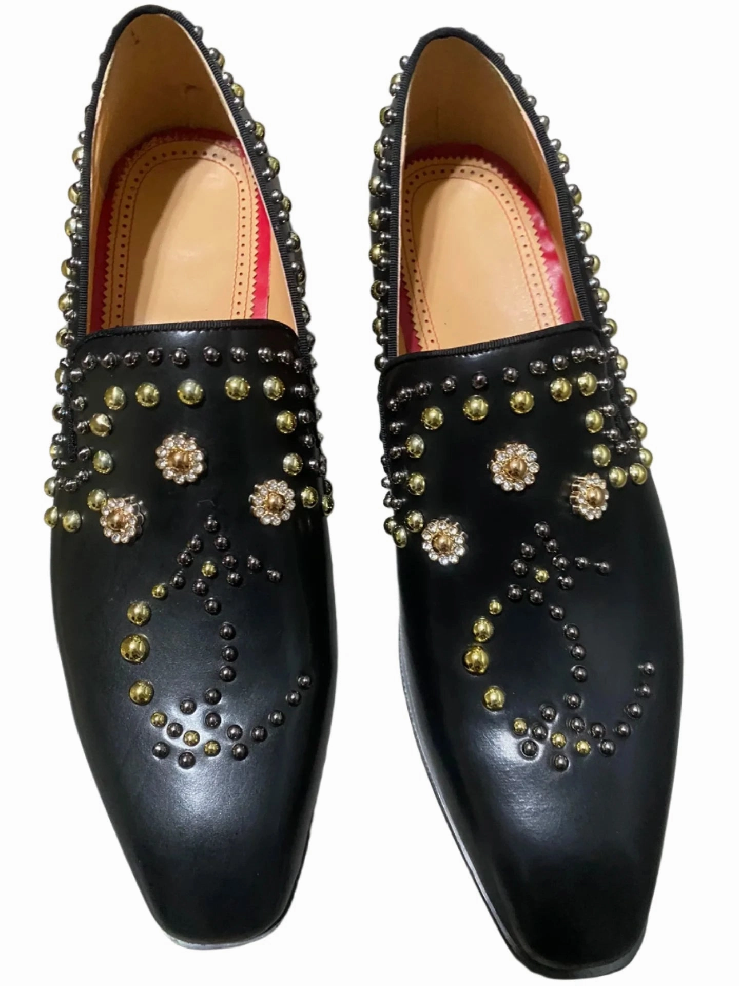 British Style Men's Designer Slip-On Loafers - Pointed Toe Rhinestone Rivet Flat Shoes for Wedding & Party Hoka Loafers