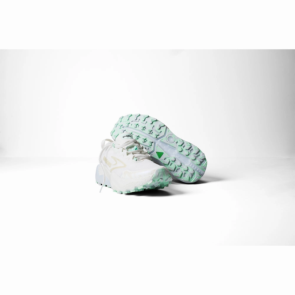 Review Of Running Shoes Brooks Caldera 8 Women's Trail Running Shoes