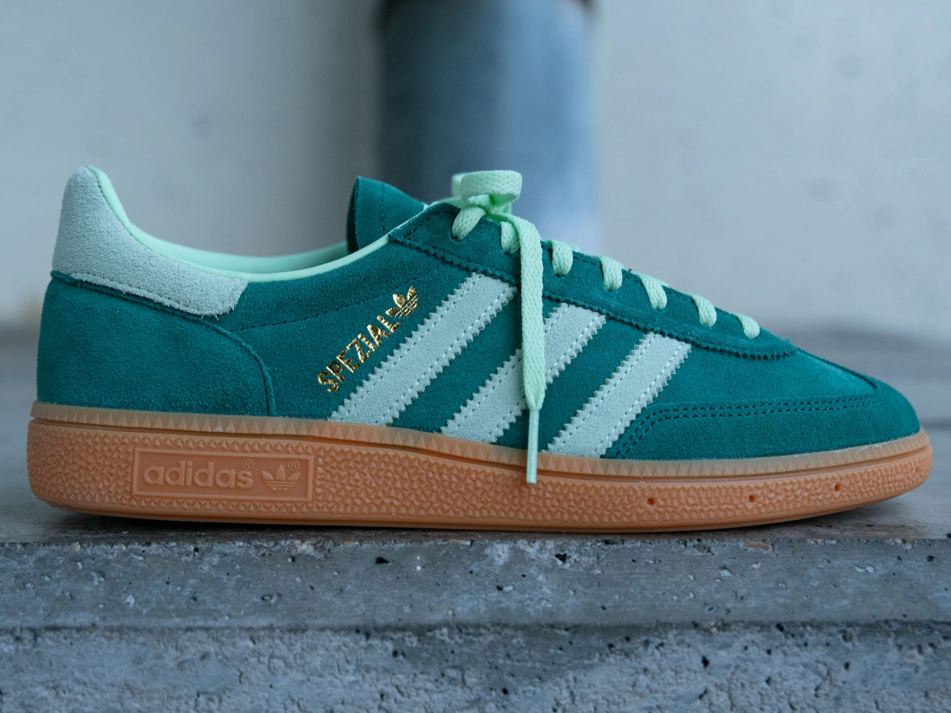 Adidas Women's Handball Spezial 'Collegiate Green/Semi Green Spark' Buy Adidas Yeezy Shoes