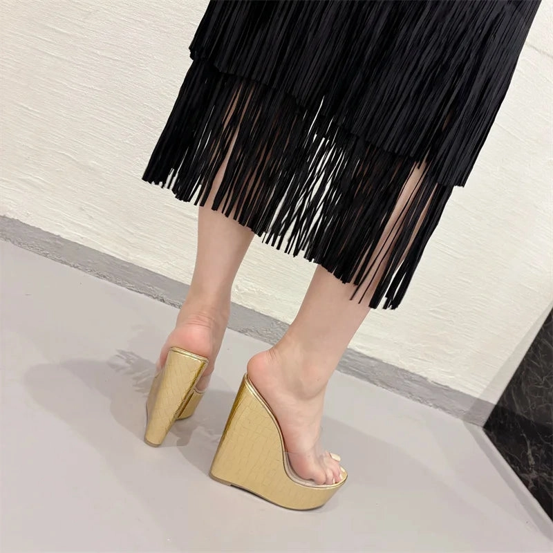 Pattern For Knitted Slippers Liyke PVC transparente Schuhe fr Frauen Plattform Keile Hausschuhe breites Band runder Kopf offene Zehen Gold High Heels Sommers andalen