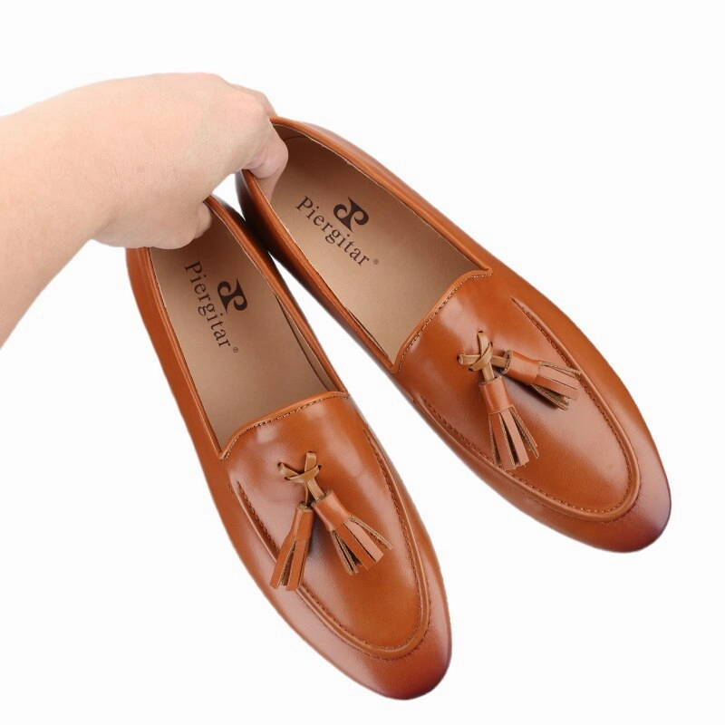 Cloth Slippers Two Colors Cowhide Men Shoes With Leather Tassels Handmade Party Slip-On Loafers