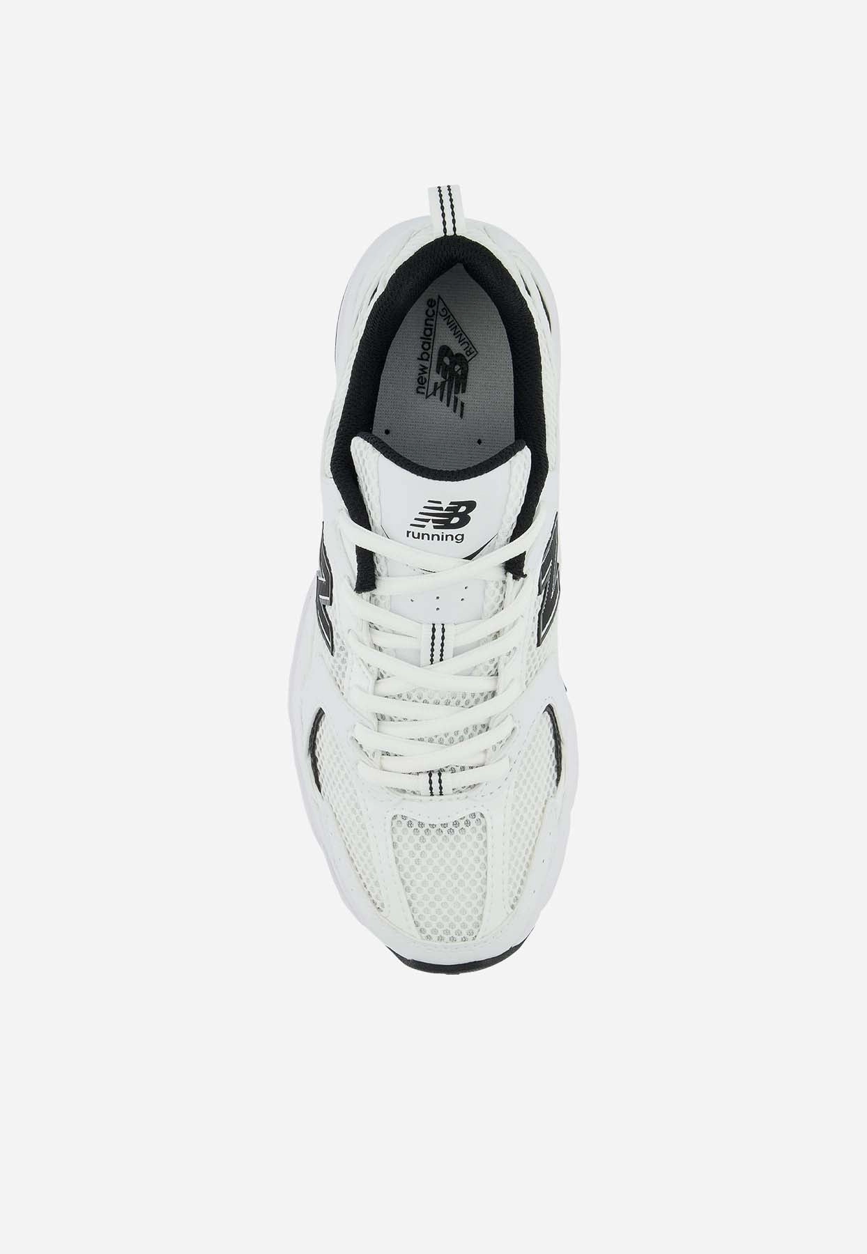 530 Low-Top Sneakers in White with Black Fig New Balance Shoes