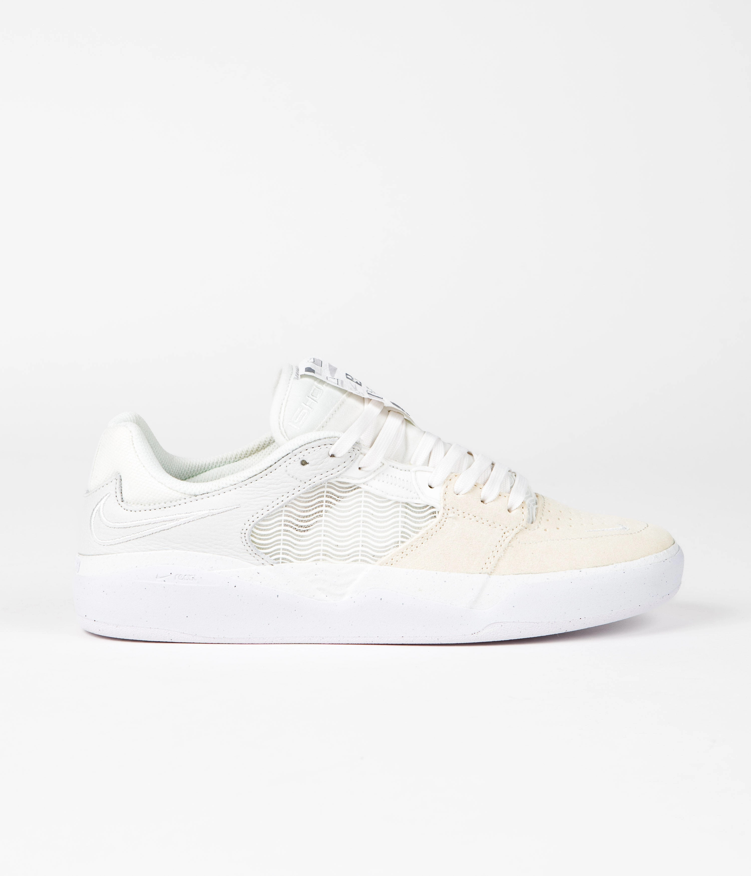 Asics Skate Shoes Gel Vickka Nike SB Ishod Premium Shoes - Summit White / Summit White - Summit White