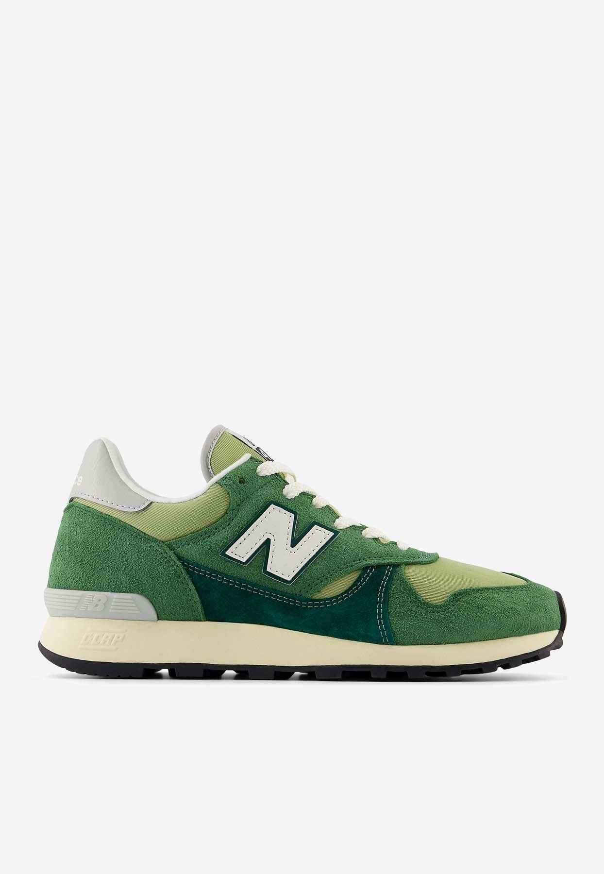 475 Sneakers in Everglade Green with Mallard Green and Marsh Green New Balance Silver And Black