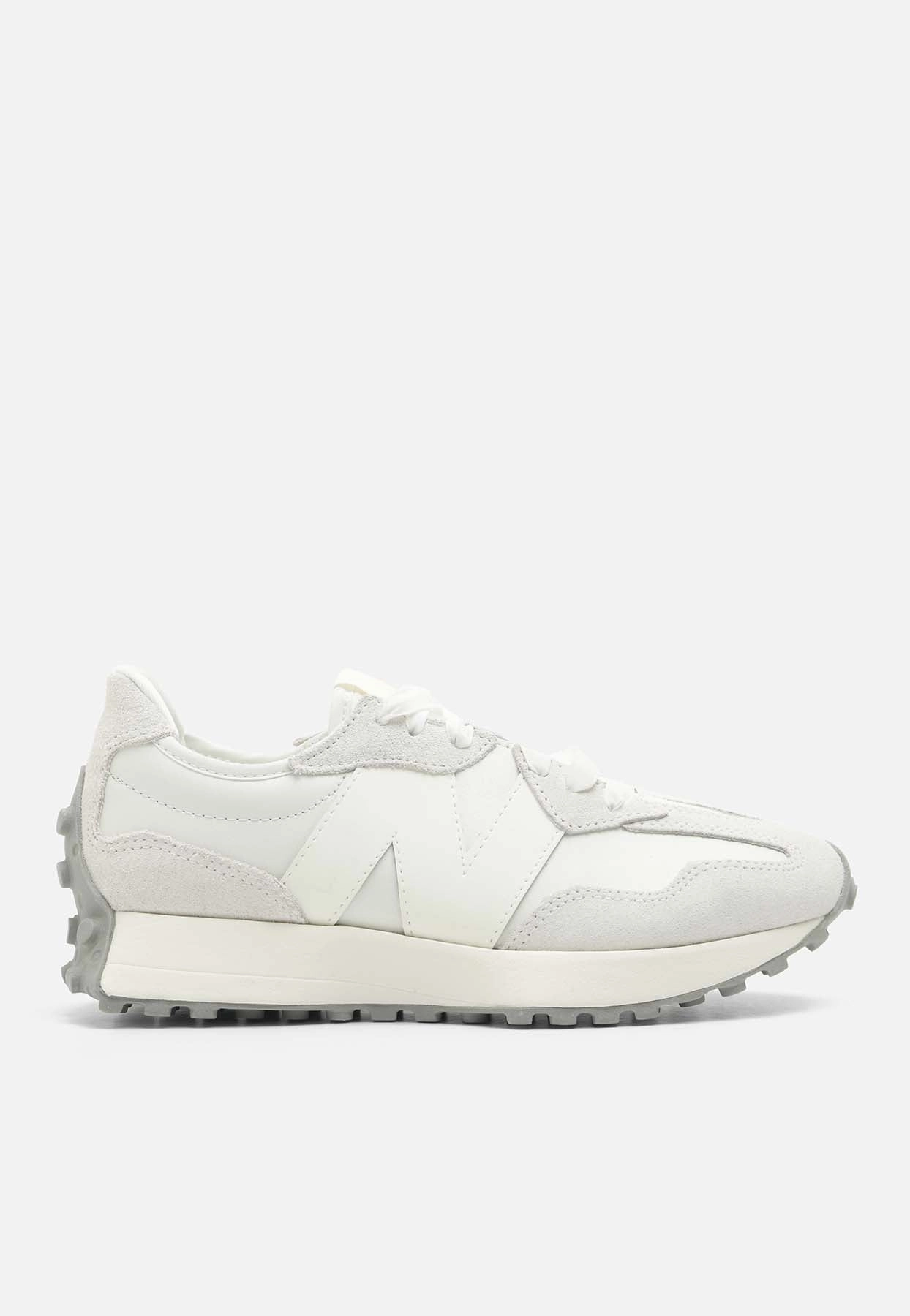 Mens New Balance 990v4 327 Low-Top Sneakers in Sea Salt with Reflection