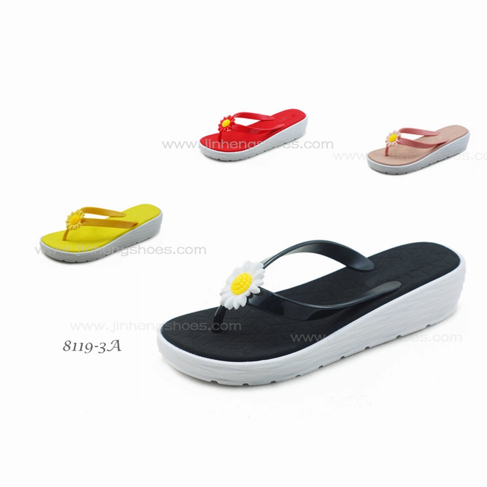 New Croc Slippers JELLY SHOES PVC SHOES SANDALS SLIPPER LADYS Summer