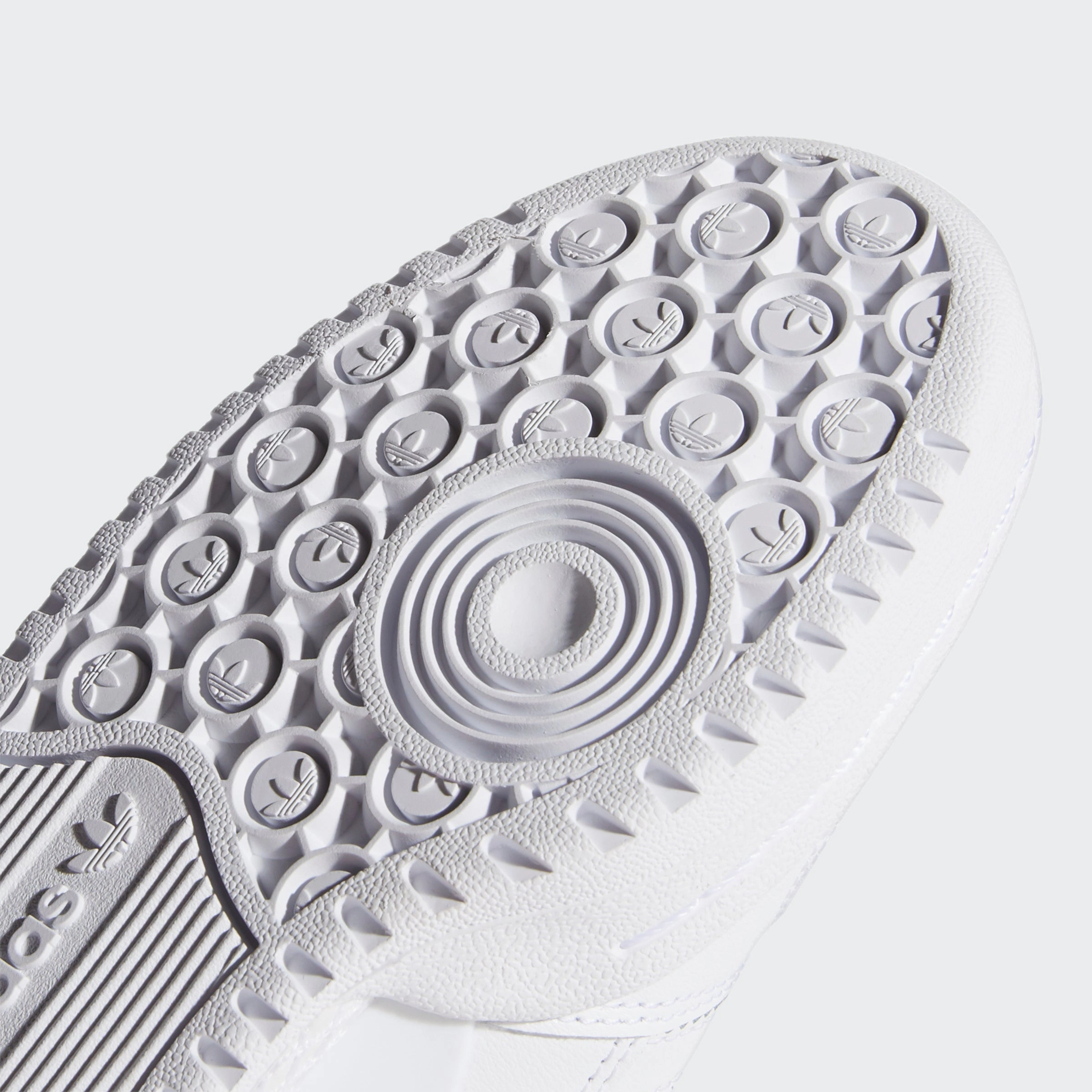 Adidas Budget Basketball Shoes Kids adidas Originals Forum Mid Shoes Cloud White