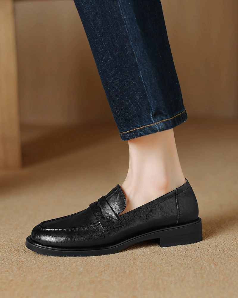 Geox Loafers Leather Round Toe Flat Low Heeled Loafers