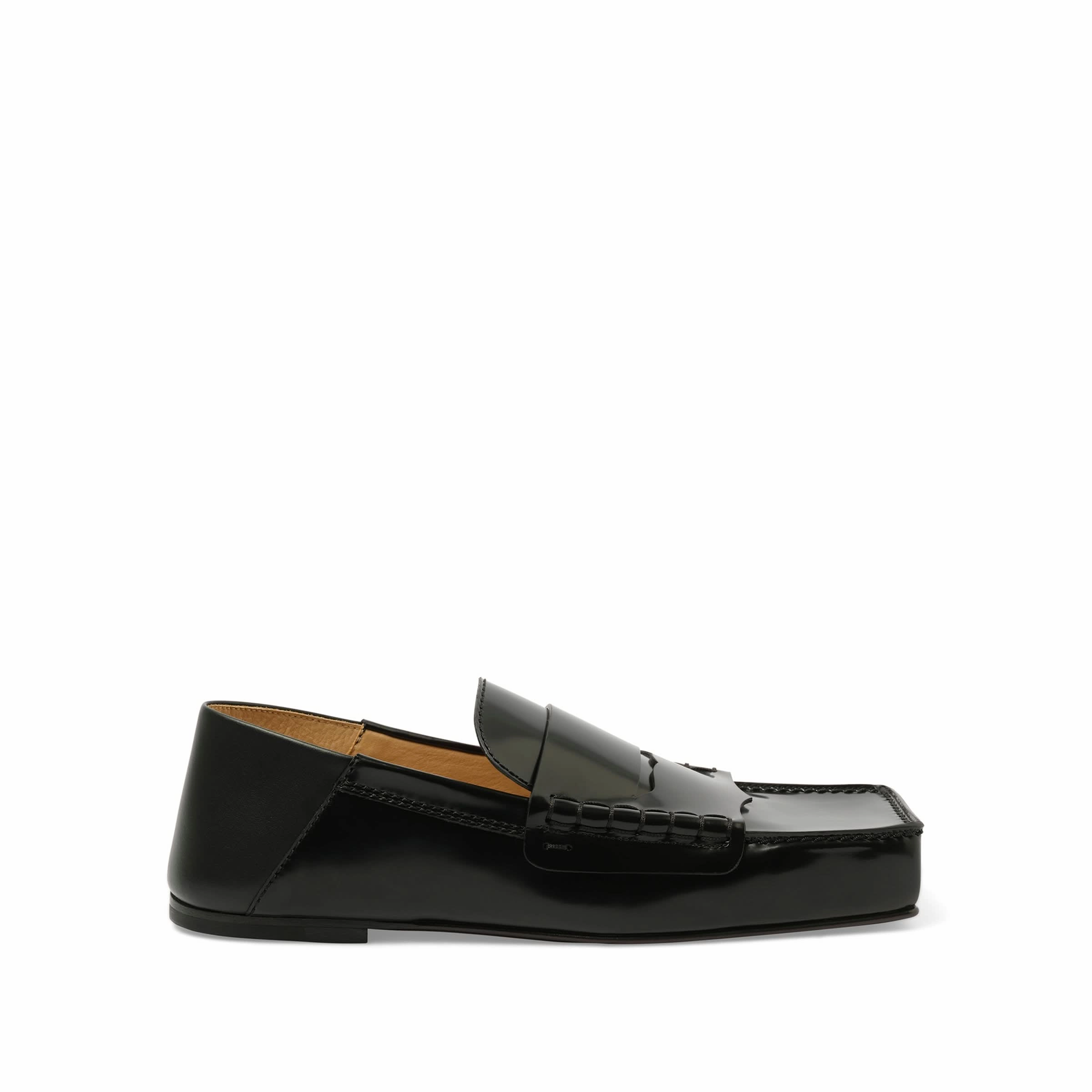 Loafers Low Les Moccasins Carre in Black