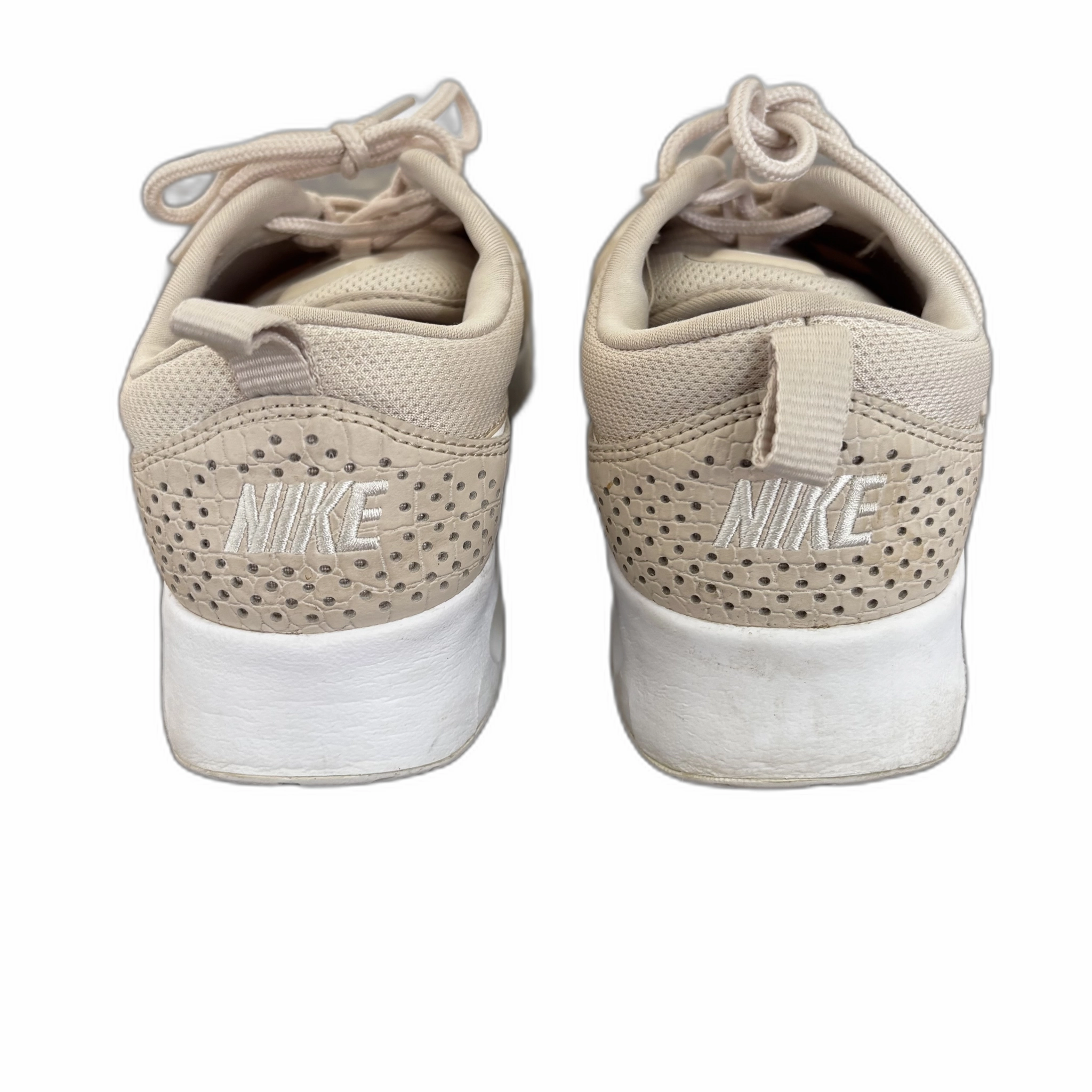 Shoes Sneakers By Nike In Cream, Size: 8.5 Asic Aggressor 2 Wrestling Shoes