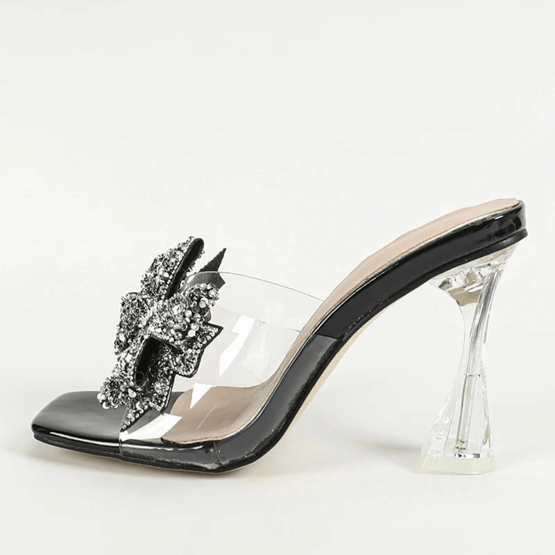 Yeezy Slippers Liyke Mode Silber Pailletten Schmetterling Knoten Frauen transparente Hausschuhe Sommer Square Toe klare High Heels Sandalen Damenschuhe