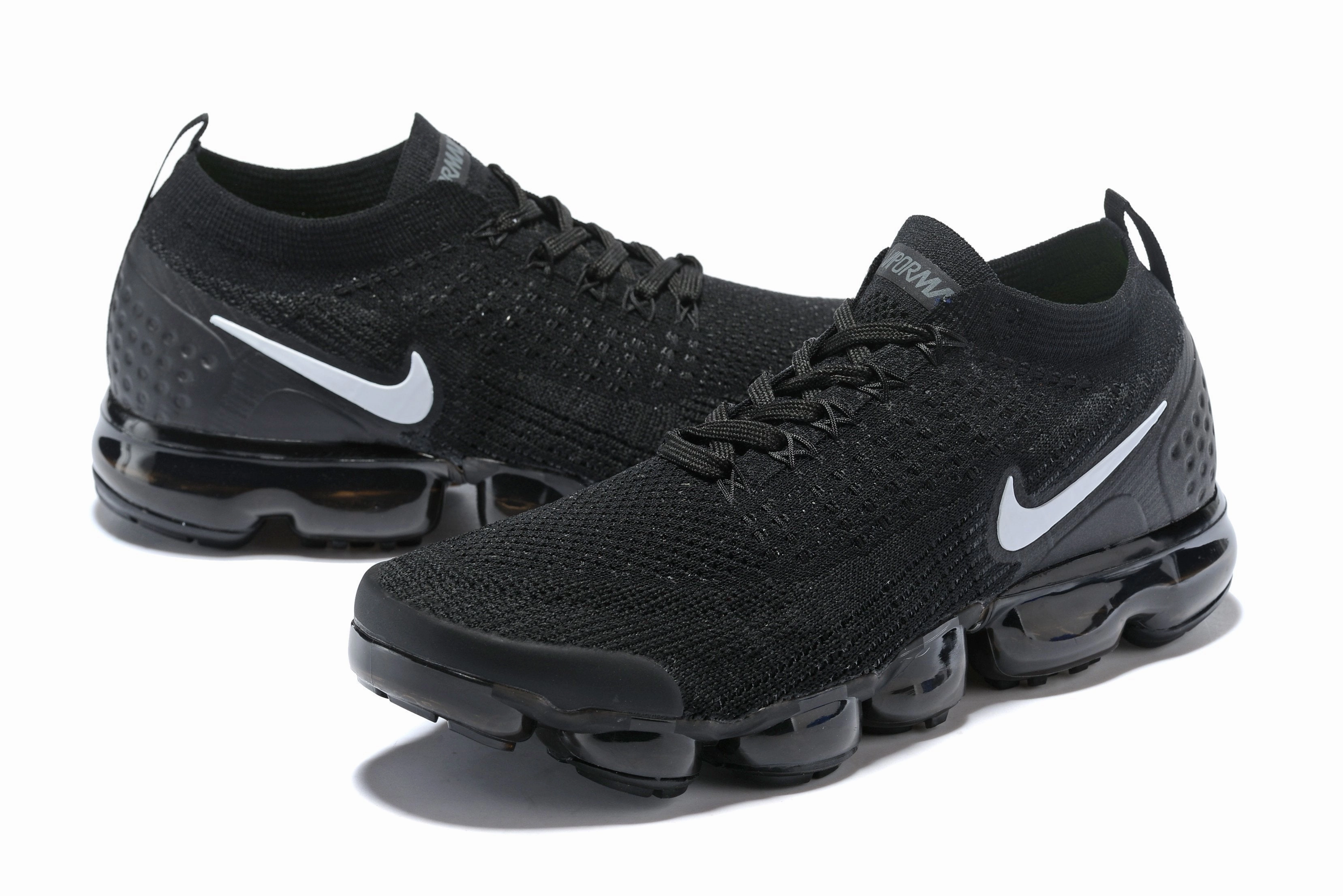 Hands Free Sneakers Nike Air Vapormax Flyknit 2 All Black Shoes Sneakers Men Sale Size US 7, 8, 8.5, 9, 10, 11