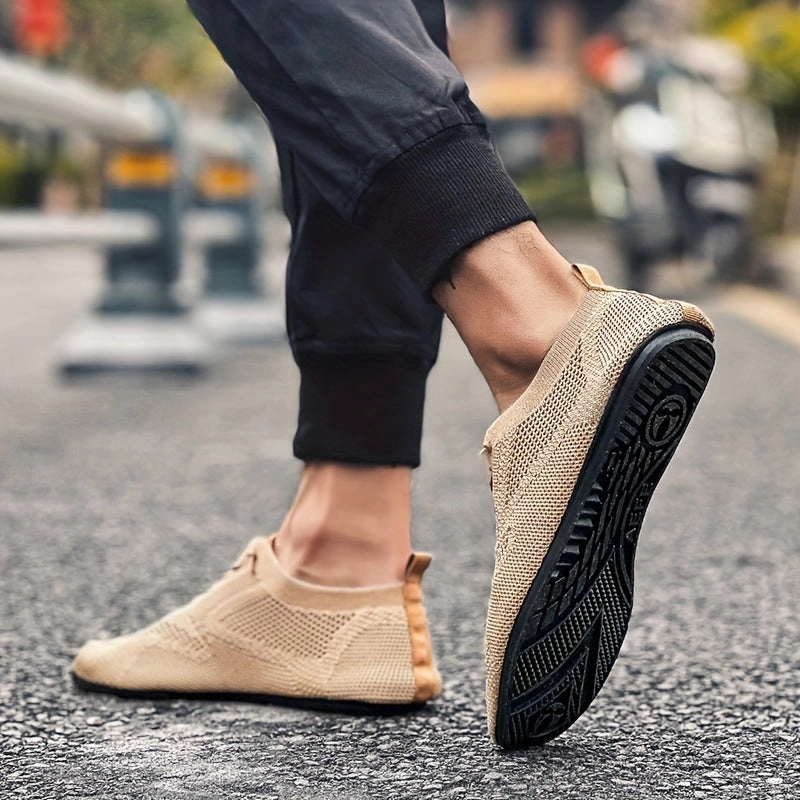 Mens Comfy Sneakers | Fashionable Durable Shoes Cloudmonster 2 Running Shoes