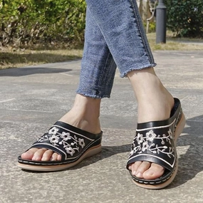 Cork Slippers Women's Vintage Casual Embroidered Slippers 50736317S