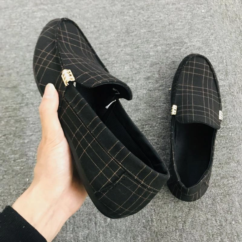 Men's Spring Leather Loafers With Metal Decoration Flip Flat Shoes