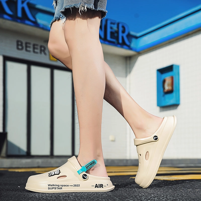 Men Slippers Clogs Quick Dry Casual Garden Shoes Slippers Embroidered