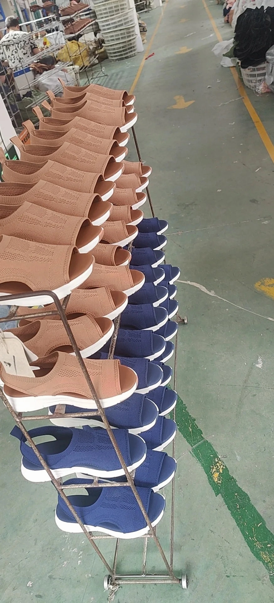 Mesh Women Sandals Female Summer Shoes 2025 Classic Breathable Slip on Sport Sandals Open Toe Platform Shoes Zapatillas De Mujer Sandals With Thick Soles