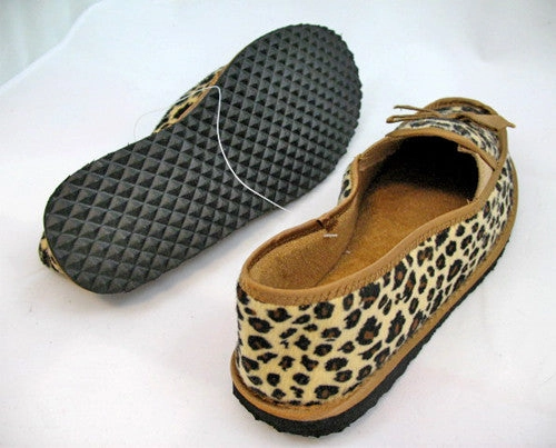 NEW Women AFRICAN Safari ANIMAL PRINT LEOPARD Cougar Pattern Flat SHOES 6 W 6W Paris Flats Shoes