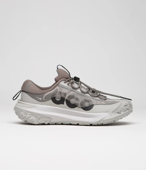 Nike ACG Mountain Fly 2 Low Shoes - Light Iron Ore / Black - Flat Pewter Asics Solution Speed Flytefoam 3 Tennis Shoes