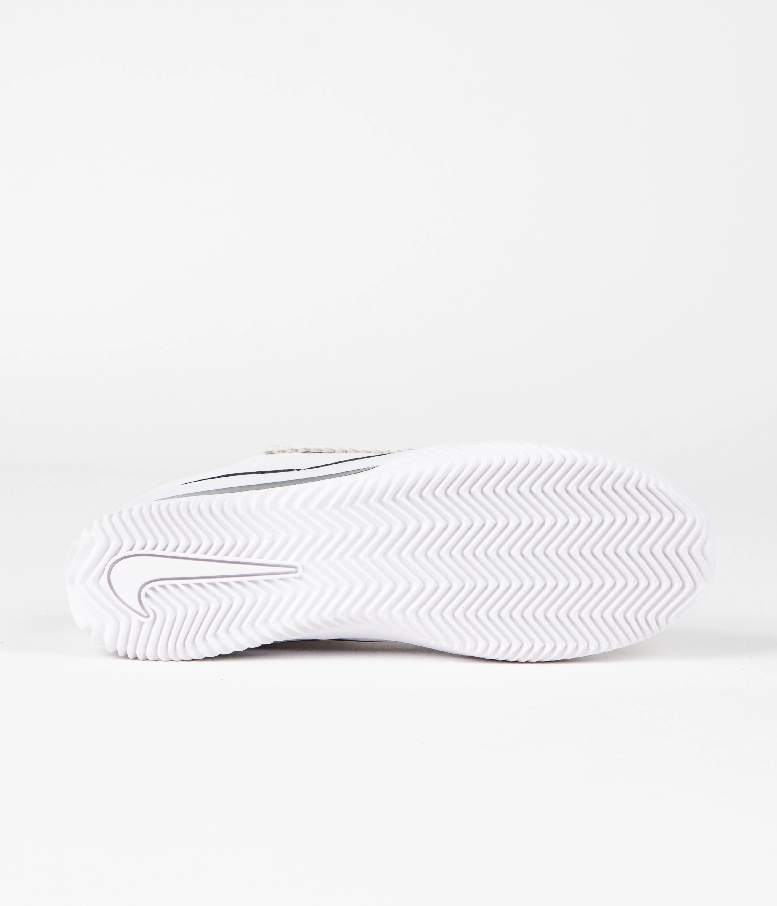 Nike SB BRSB Shoes - White / Black - White - Black Asics Running Shoes Size 10.5