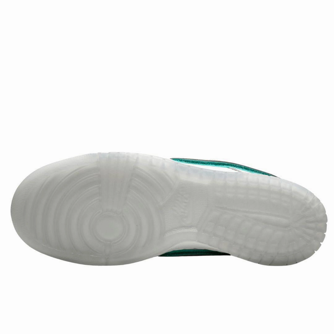 NIKE SB DUNK LOW DIAMOND SUPPLY CO WHITE DIAMOND Difference Between Asics Running Shoes