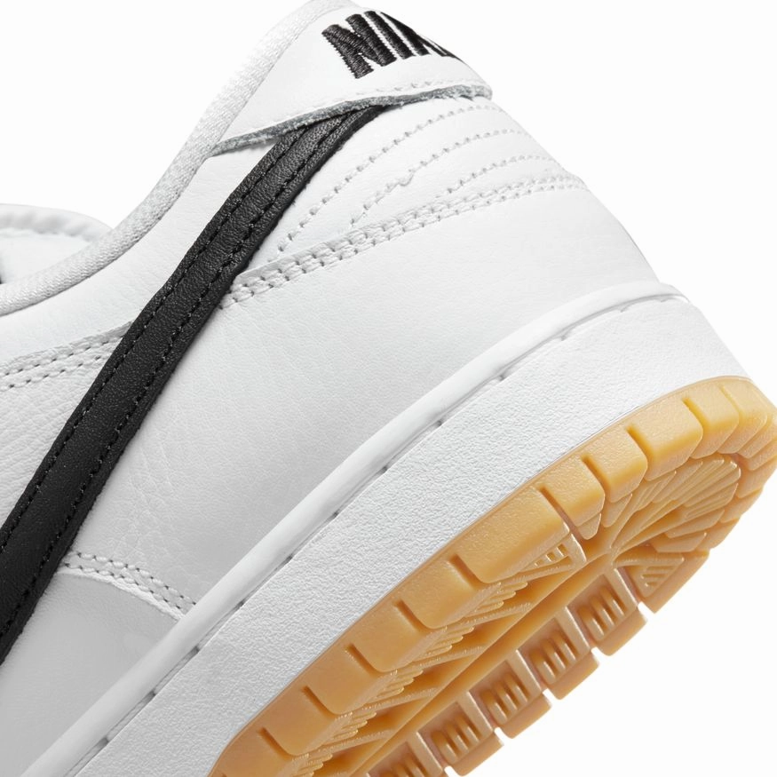 NIKE SB DUNK LOW WHITE / BLACK / GUM Shoes Similar To Asics Gel Kayano 29