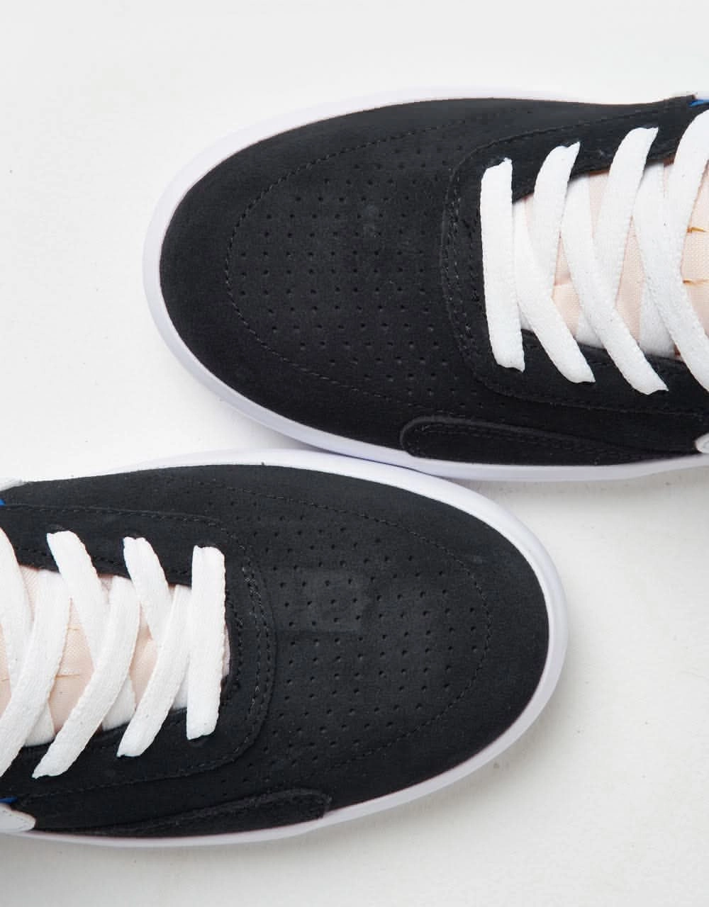 Shoes Similar To Asics Kayano Nike SB Heritage Vulc Skate Shoes - Black/White-Signal Blue-Safety Orange-Black