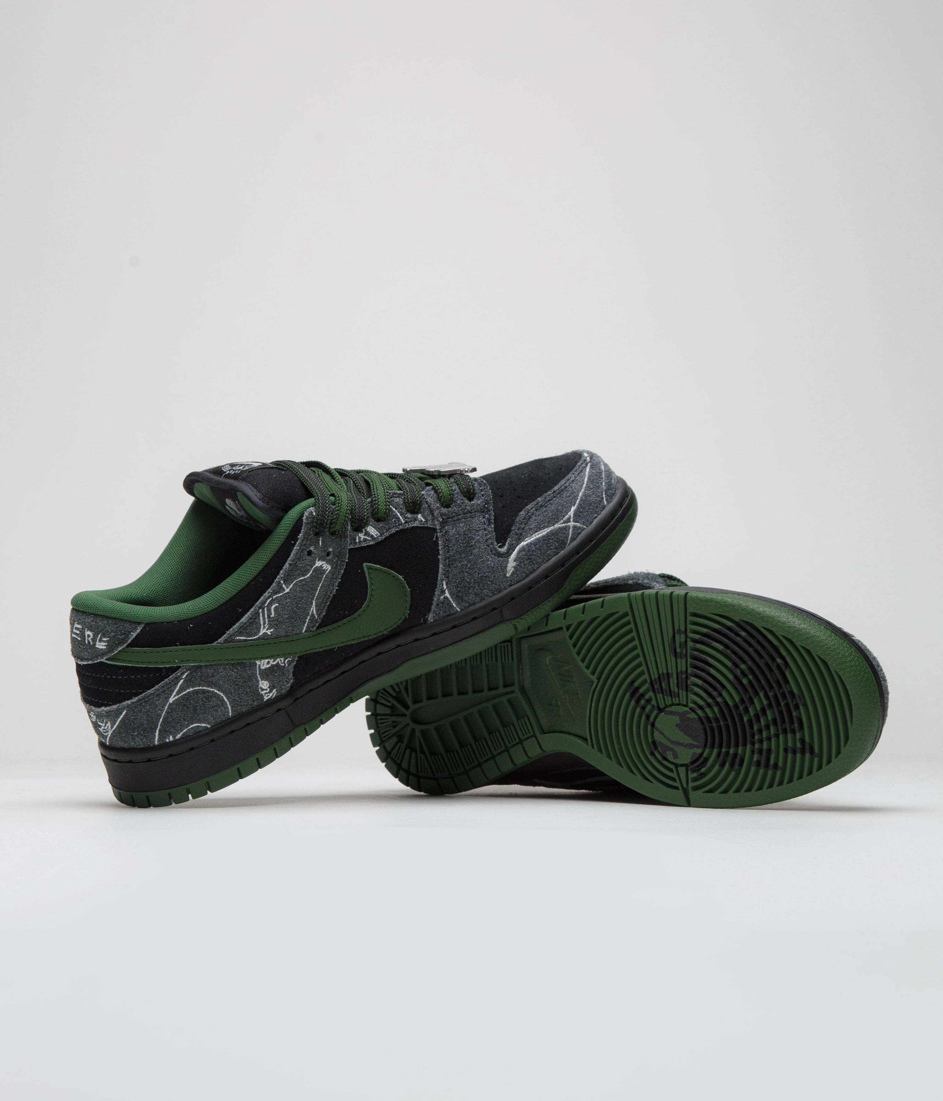 Nike SB x There Skateboards Dunk Low Shoes - Black / Gorge Green - Summit White Asics Top-performance Running Shoes