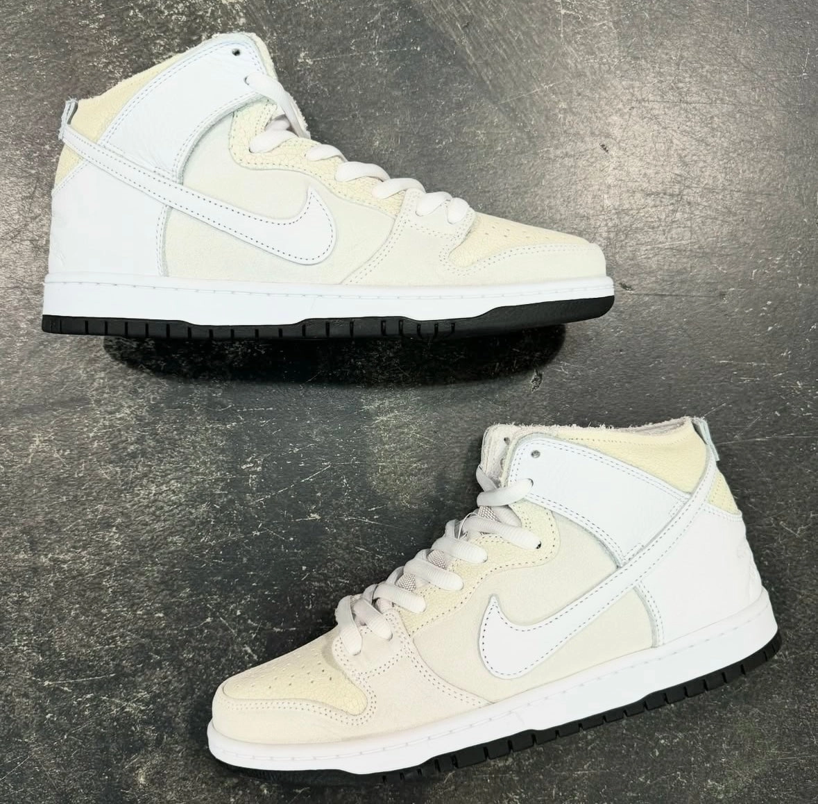 Nike SB Dunk High QS Anti Hero Asics Shoes For Pronating Feet