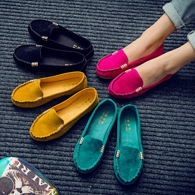 Plus Size 35-43 Women Flats Faux Suede Slip on Flat Shoes Woman Loafers Metal Boat Shoes Soft Female Shoes Black zapatos mujer Kuru Shoes