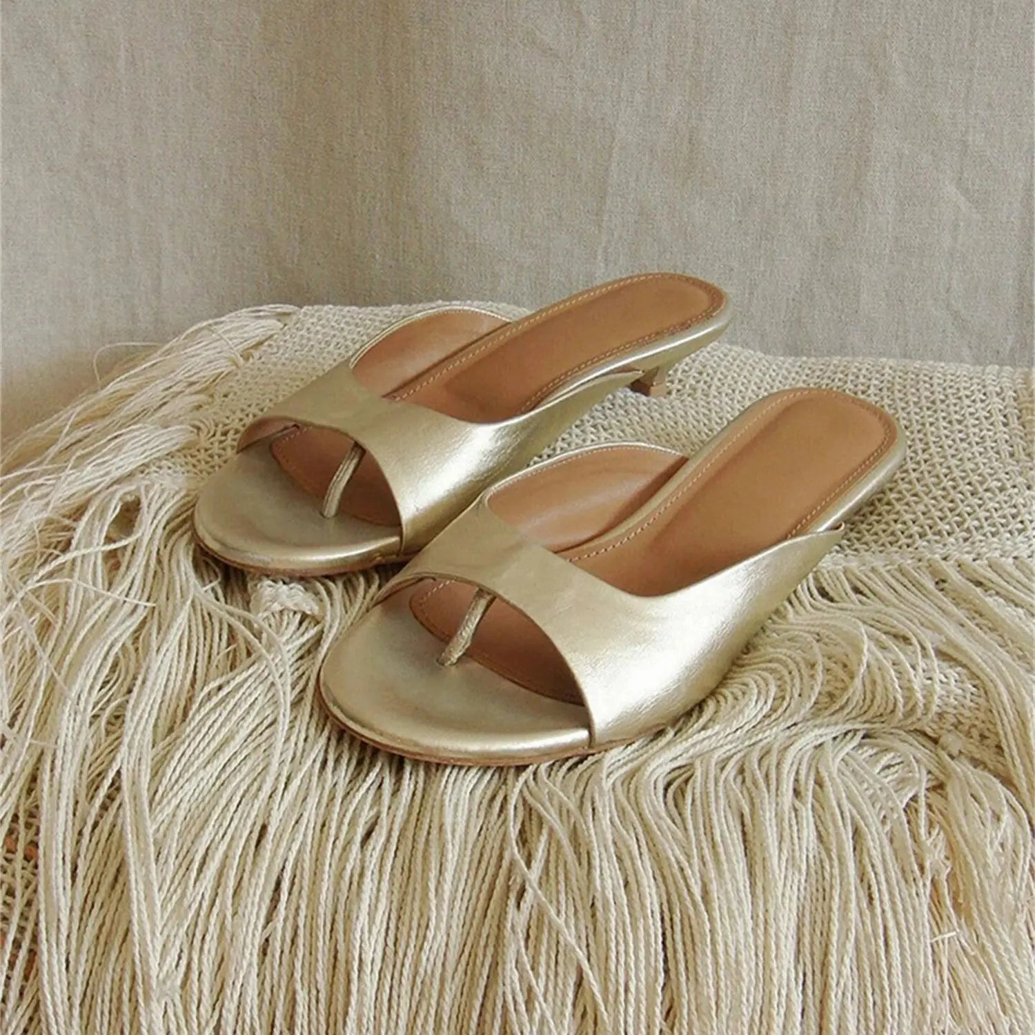 Flip Flops On The Beach binfenxie  -  Kitten Heels Flip Flops Mule Sandals Patent Leather Casual Round Open Toe Patent Leather 2024 Beach Slides Pumps Shoes For Women