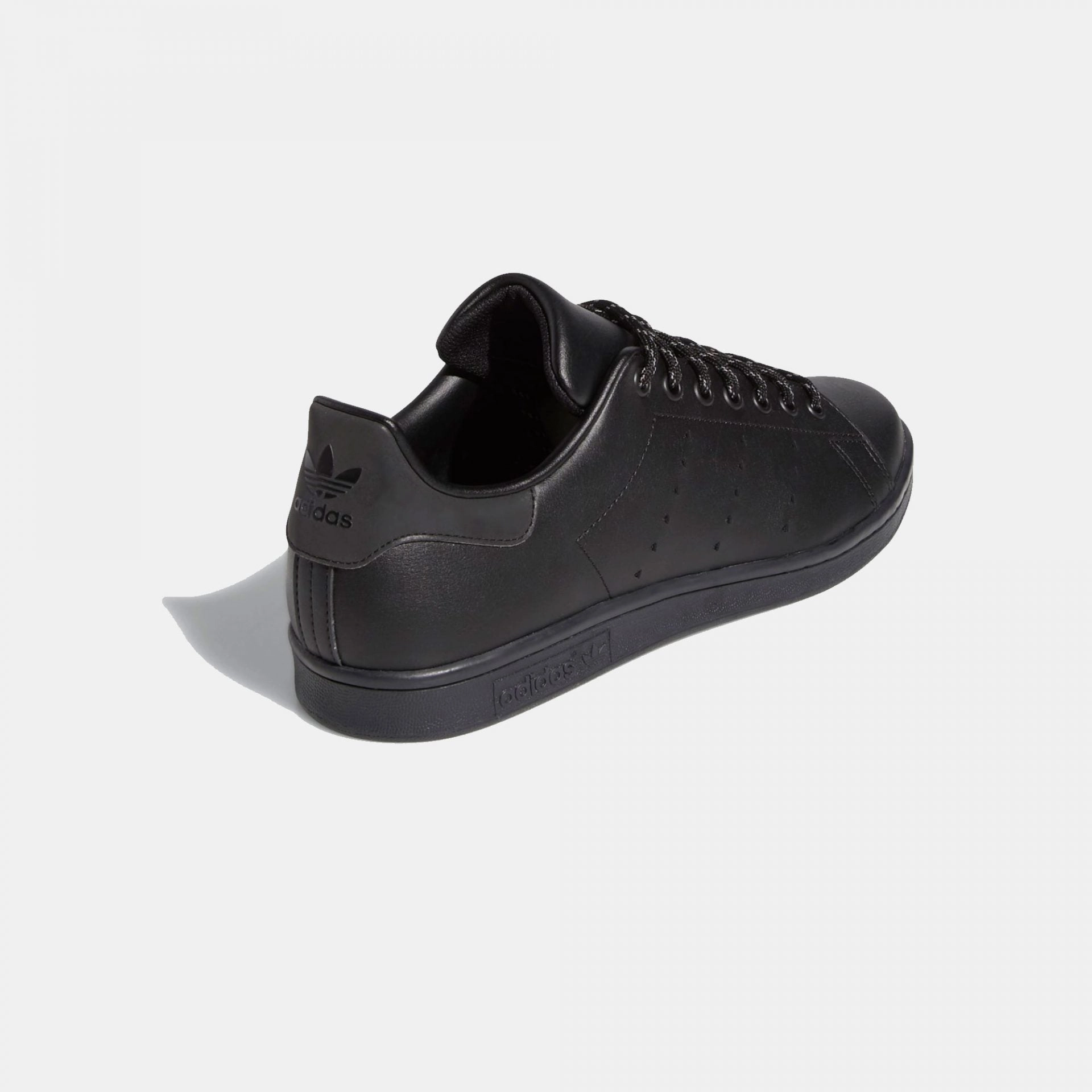 Adidas Shoes That Look Like Sambas Adidas Originals | PHARRELL WILLIAMS STAN SMITH