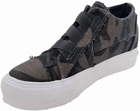 Blowfish Malibu Women's Mamba Hidden Wedge Sneaker 23. NULL
