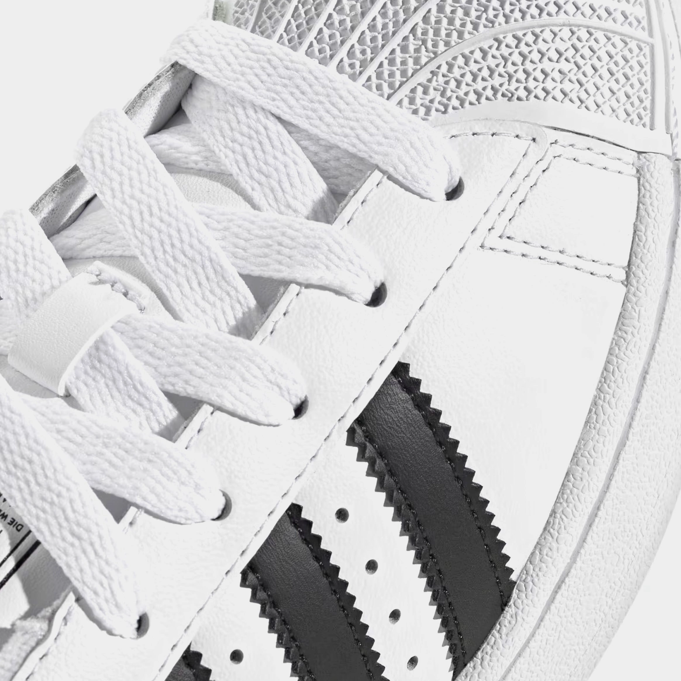 Superstar II Grade School Lifestyle Shoes (White/Black) Shoes Futsal Adidas