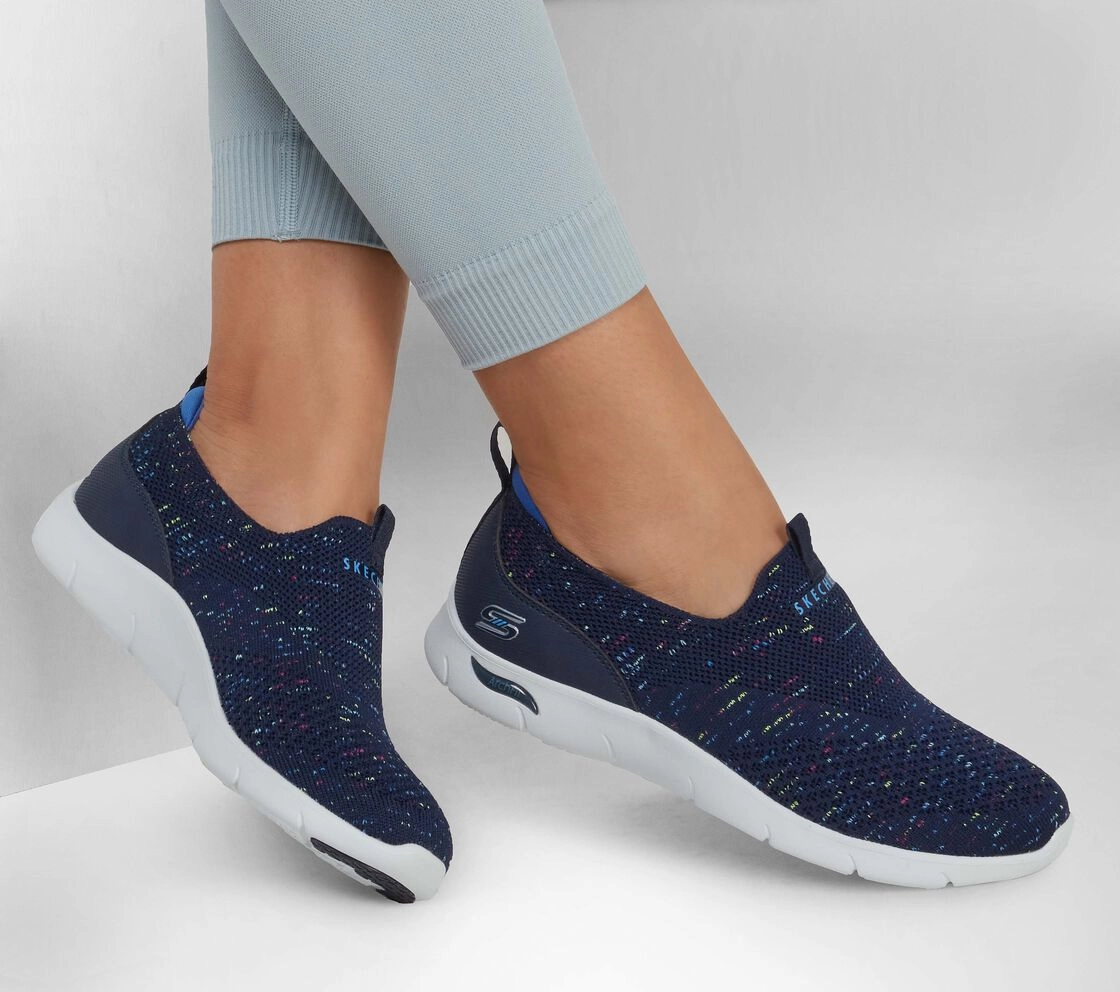 Moschino Sneakers Skechers Women's Arch Fit Refine Don't Go Sneaker